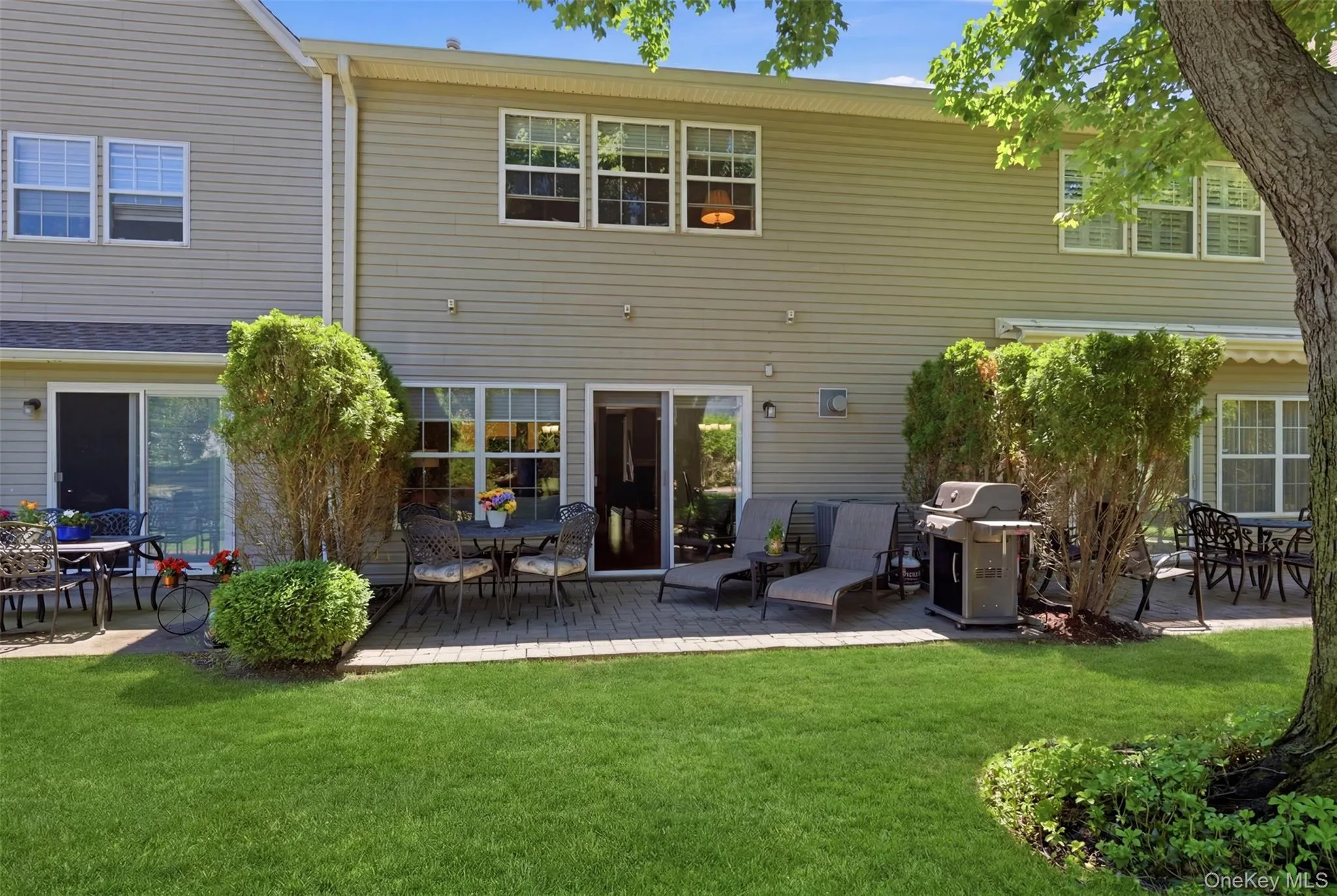 126 Erin Lane, Brookhaven, NY, 2 Bedrooms Bedrooms, 5 Rooms Rooms,2 BathroomsBathrooms,Residential,For Rent,Erin,0,1011040 126 Erin Lane, Brookhaven, NY, 2 Bedrooms Bedrooms, 5 Rooms Rooms,2 BathroomsBathrooms,Residential,For Rent,Erin,0,1011040