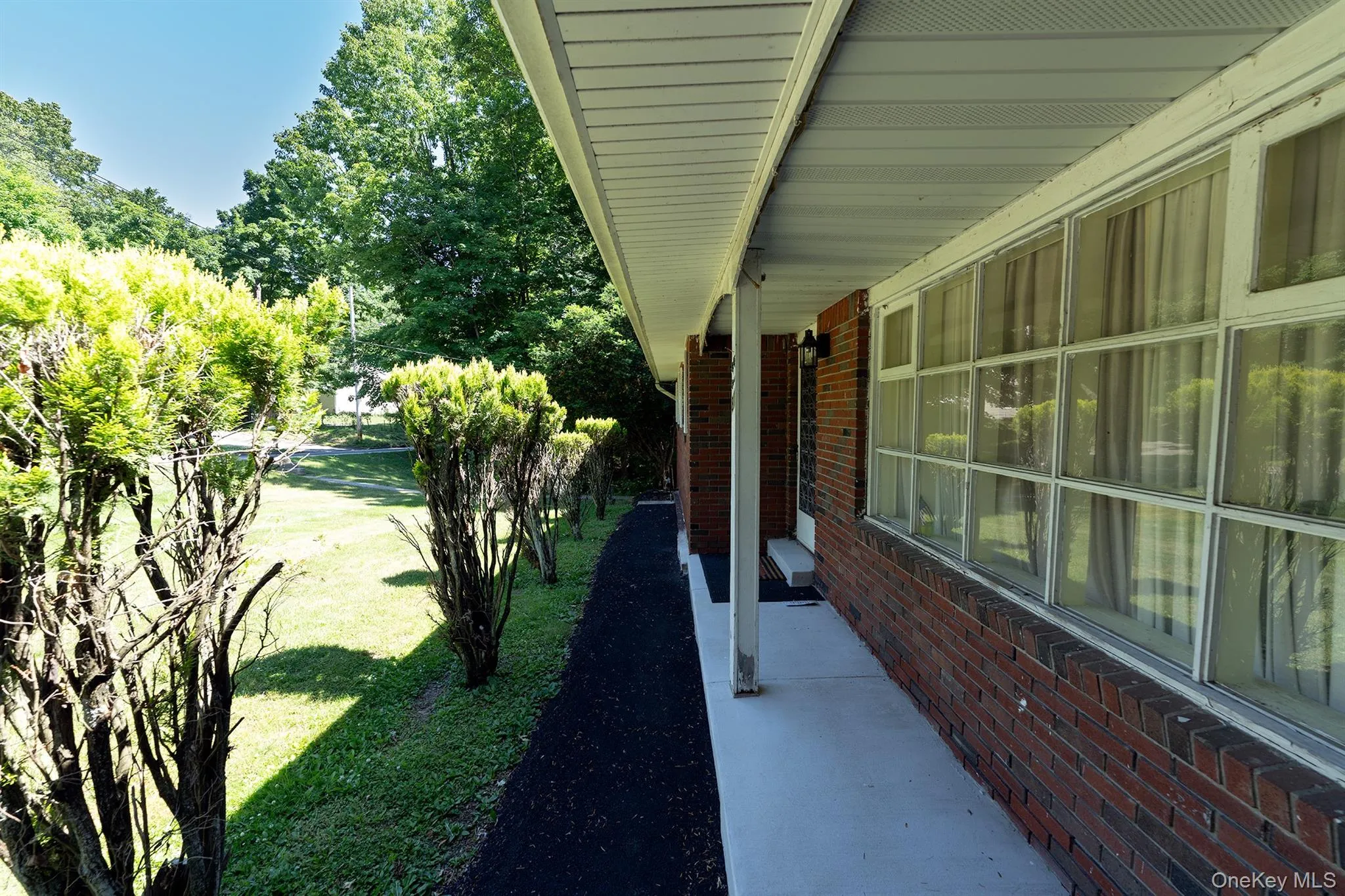81 Hempstead Road, Ramapo, NY, 4 Bedrooms Bedrooms, 6 Rooms Rooms,2 BathroomsBathrooms,Residential,For Rent,Hempstead,0,KEY1011041 81 Hempstead Road, Ramapo, NY, 4 Bedrooms Bedrooms, 6 Rooms Rooms,2 BathroomsBathrooms,Residential,For Rent,Hempstead,0,KEY1011041