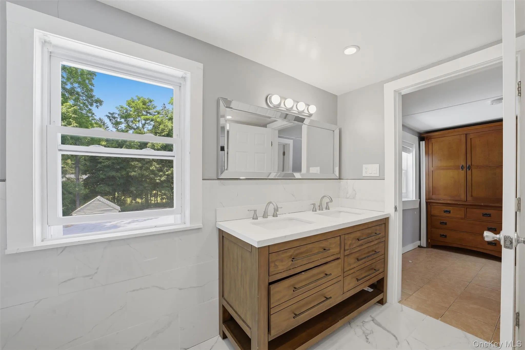2647 E Main Street, Wappinger, NY, 4 Bedrooms Bedrooms, 7 Rooms Rooms,2 BathroomsBathrooms,Residential Lease,For Rent,E Main,0,1011043 2647 E Main Street, Wappinger, NY, 4 Bedrooms Bedrooms, 7 Rooms Rooms,2 BathroomsBathrooms,Residential Lease,For Rent,E Main,0,1011043