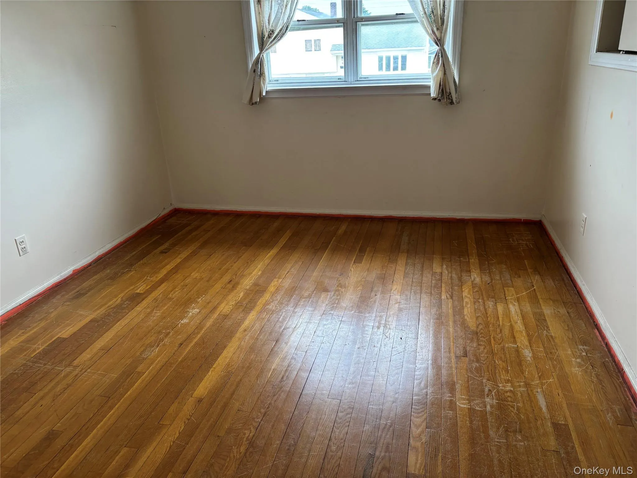 3 Peter Road, Oyster Bay, NY, 3 Bedrooms Bedrooms, 8 Rooms Rooms,2 BathroomsBathrooms,Residential,For Rent,Peter,0,KEY1011045 3 Peter Road, Oyster Bay, NY, 3 Bedrooms Bedrooms, 8 Rooms Rooms,2 BathroomsBathrooms,Residential,For Rent,Peter,0,KEY1011045