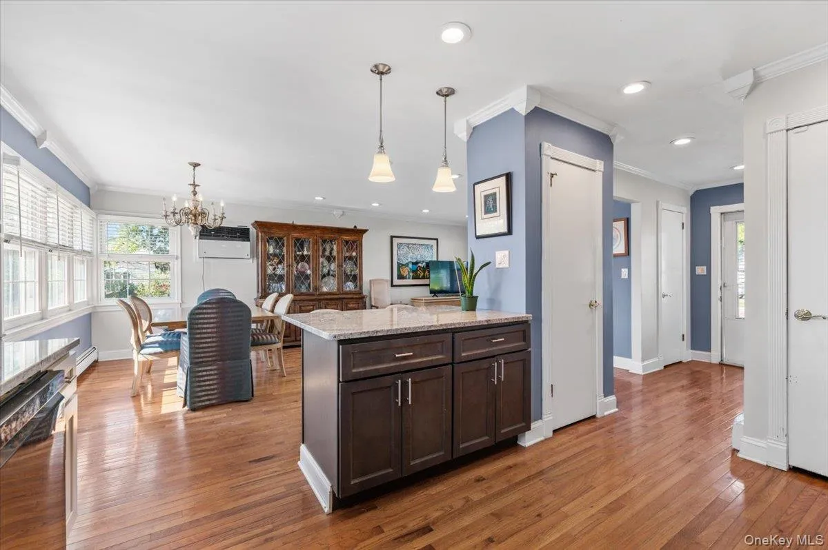 5 Coronet Crescent, Oyster Bay, NY, 3 Bedrooms Bedrooms, 6 Rooms Rooms,2 BathroomsBathrooms,Residential,For Rent,Coronet,0,1011046 5 Coronet Crescent, Oyster Bay, NY, 3 Bedrooms Bedrooms, 6 Rooms Rooms,2 BathroomsBathrooms,Residential,For Rent,Coronet,0,1011046