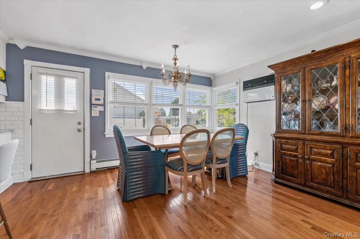 5 Coronet Crescent, Oyster Bay, NY, 3 Bedrooms Bedrooms, 6 Rooms Rooms,2 BathroomsBathrooms,Residential,For Rent,Coronet,0,1011046 5 Coronet Crescent, Oyster Bay, NY, 3 Bedrooms Bedrooms, 6 Rooms Rooms,2 BathroomsBathrooms,Residential,For Rent,Coronet,0,1011046