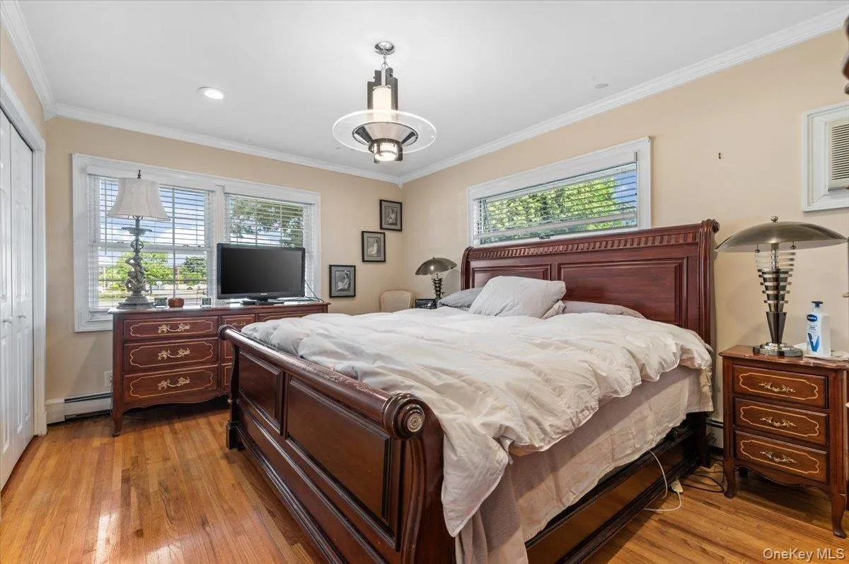 5 Coronet Crescent, Oyster Bay, NY, 3 Bedrooms Bedrooms, 6 Rooms Rooms,2 BathroomsBathrooms,Residential,For Rent,Coronet,0,1011046 5 Coronet Crescent, Oyster Bay, NY, 3 Bedrooms Bedrooms, 6 Rooms Rooms,2 BathroomsBathrooms,Residential,For Rent,Coronet,0,1011046