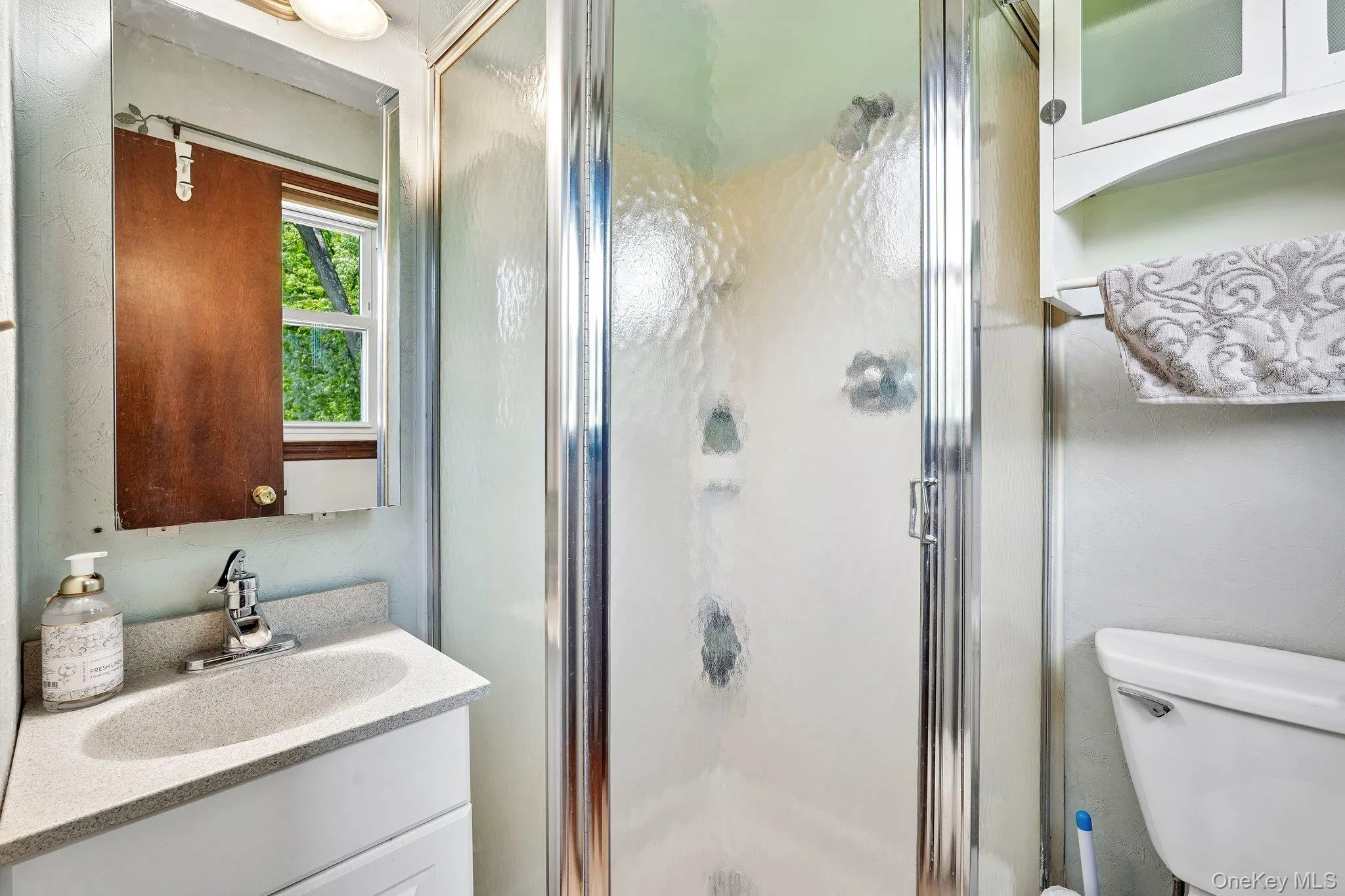 11 Hunter Street, Woodbury, NY, 3 Bedrooms Bedrooms, 8 Rooms Rooms,2 BathroomsBathrooms,Residential,For Rent,Hunter,0,1011049 11 Hunter Street, Woodbury, NY, 3 Bedrooms Bedrooms, 8 Rooms Rooms,2 BathroomsBathrooms,Residential,For Rent,Hunter,0,1011049
