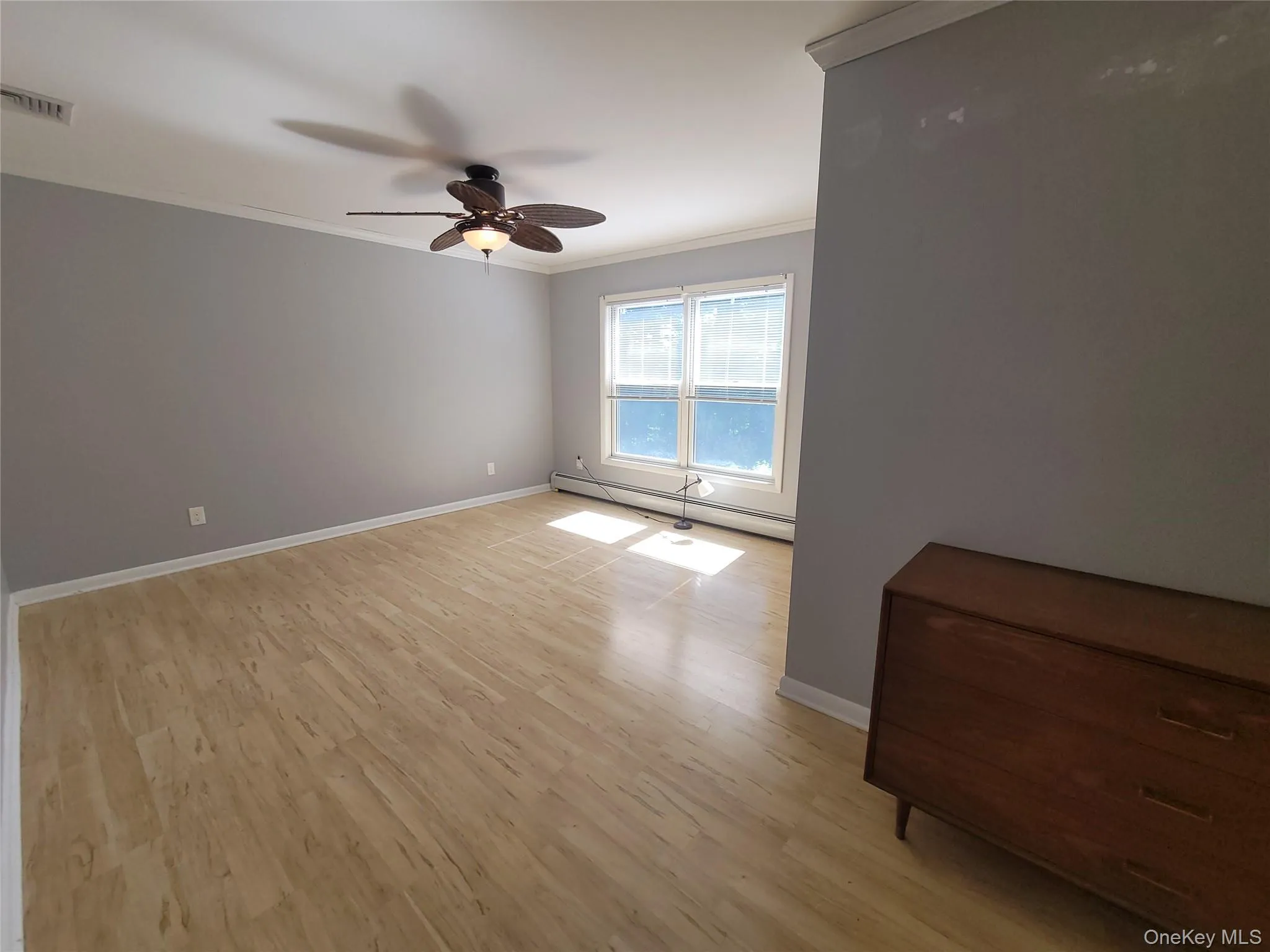 119 Hurleyville Main Street, Fallsburg, NY, 4 Bedrooms Bedrooms, 8 Rooms Rooms,2 BathroomsBathrooms,Residential,For Rent,Hurleyville Main,0,1011055 119 Hurleyville Main Street, Fallsburg, NY, 4 Bedrooms Bedrooms, 8 Rooms Rooms,2 BathroomsBathrooms,Residential,For Rent,Hurleyville Main,0,1011055