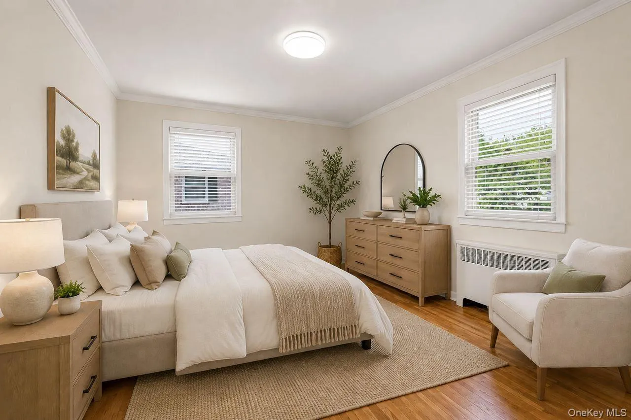 82-63 Langdale Street, New York, NY, 2 Bedrooms Bedrooms, 5 Rooms Rooms,1 BathroomBathrooms,Residential,For Rent,Langdale,0,1011058 82-63 Langdale Street, New York, NY, 2 Bedrooms Bedrooms, 5 Rooms Rooms,1 BathroomBathrooms,Residential,For Rent,Langdale,0,1011058