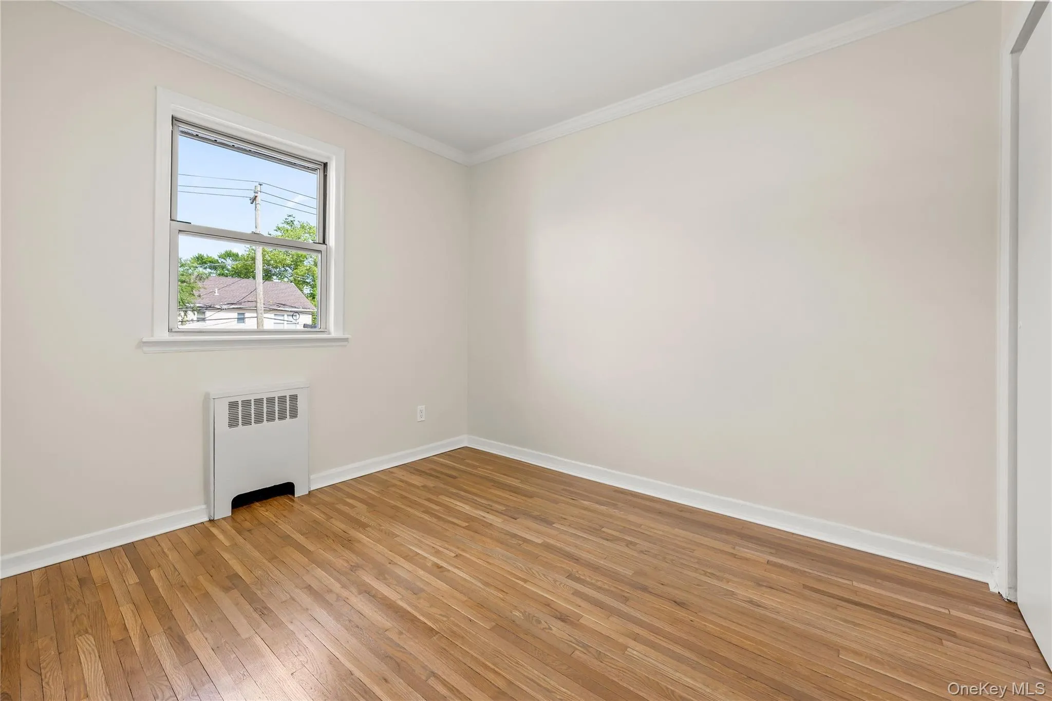 82-63 Langdale Street, New York, NY, 2 Bedrooms Bedrooms, 5 Rooms Rooms,1 BathroomBathrooms,Residential,For Rent,Langdale,0,1011058 82-63 Langdale Street, New York, NY, 2 Bedrooms Bedrooms, 5 Rooms Rooms,1 BathroomBathrooms,Residential,For Rent,Langdale,0,1011058