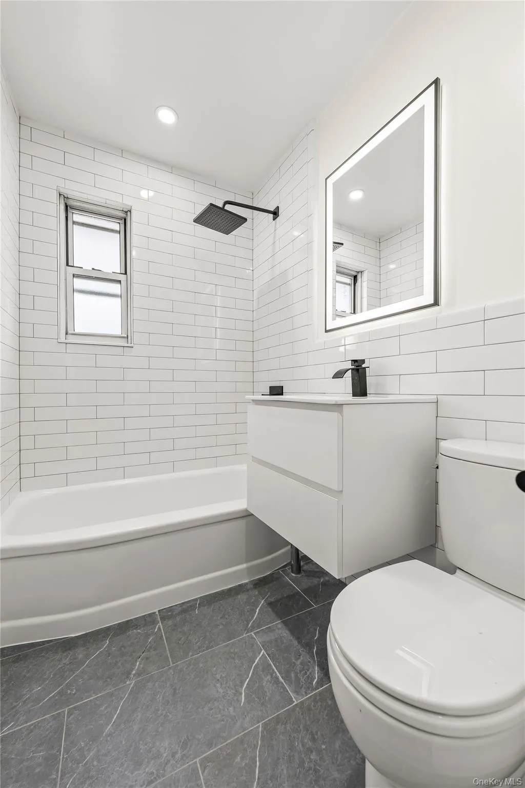 82-63 Langdale Street, New York, NY, 2 Bedrooms Bedrooms, 5 Rooms Rooms,1 BathroomBathrooms,Residential,For Rent,Langdale,0,1011058 82-63 Langdale Street, New York, NY, 2 Bedrooms Bedrooms, 5 Rooms Rooms,1 BathroomBathrooms,Residential,For Rent,Langdale,0,1011058