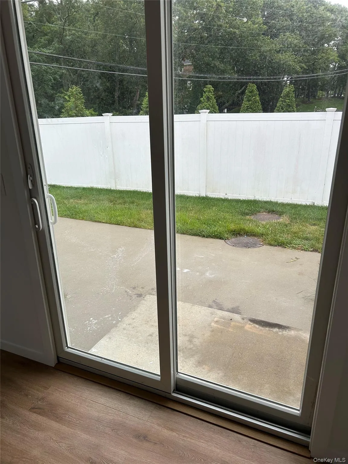 325 Montauk Highway, Southampton, NY, 2 Bedrooms Bedrooms, 3 Rooms Rooms,1 BathroomBathrooms,Residential Lease,For Rent,Montauk,0,1011059 325 Montauk Highway, Southampton, NY, 2 Bedrooms Bedrooms, 3 Rooms Rooms,1 BathroomBathrooms,Residential Lease,For Rent,Montauk,0,1011059