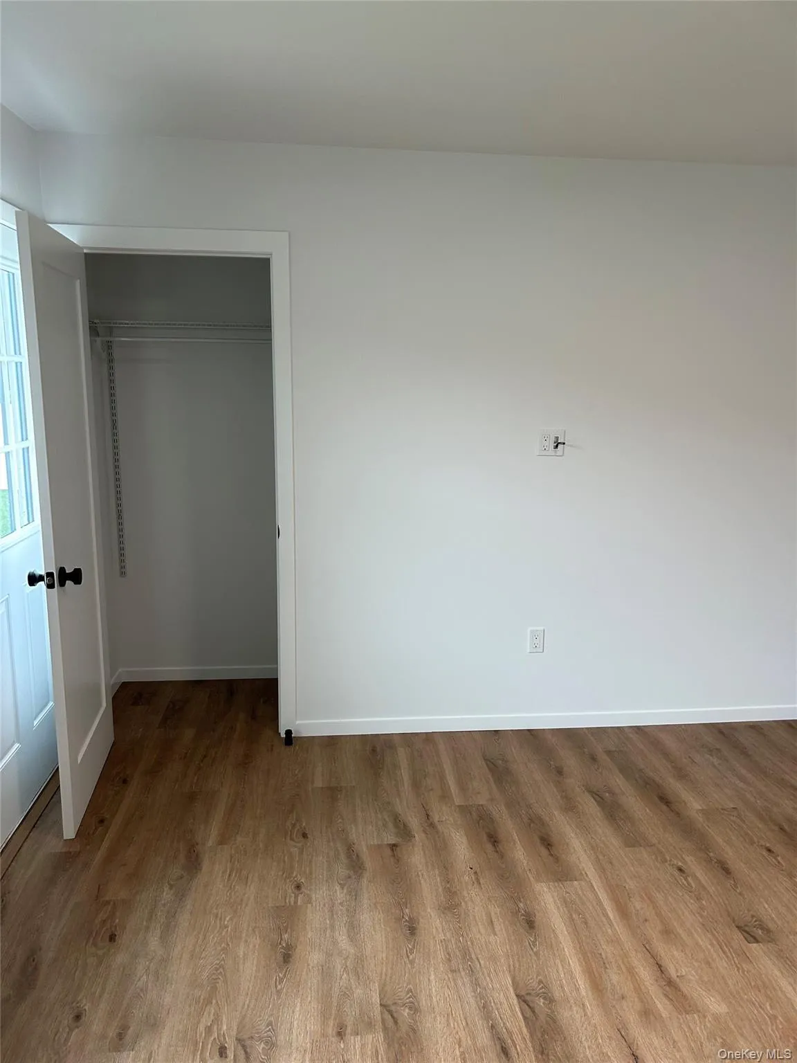 325 Montauk Highway, Southampton, NY, 2 Bedrooms Bedrooms, 3 Rooms Rooms,1 BathroomBathrooms,Residential Lease,For Rent,Montauk,0,1011059 325 Montauk Highway, Southampton, NY, 2 Bedrooms Bedrooms, 3 Rooms Rooms,1 BathroomBathrooms,Residential Lease,For Rent,Montauk,0,1011059