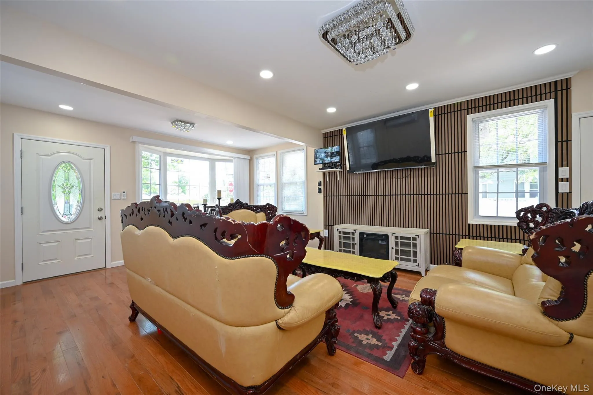 147-03 111th Avenue, New York, NY, 4 Bedrooms Bedrooms, 12 Rooms Rooms,3 BathroomsBathrooms,Residential,For Rent,111th,0,1011060 147-03 111th Avenue, New York, NY, 4 Bedrooms Bedrooms, 12 Rooms Rooms,3 BathroomsBathrooms,Residential,For Rent,111th,0,1011060