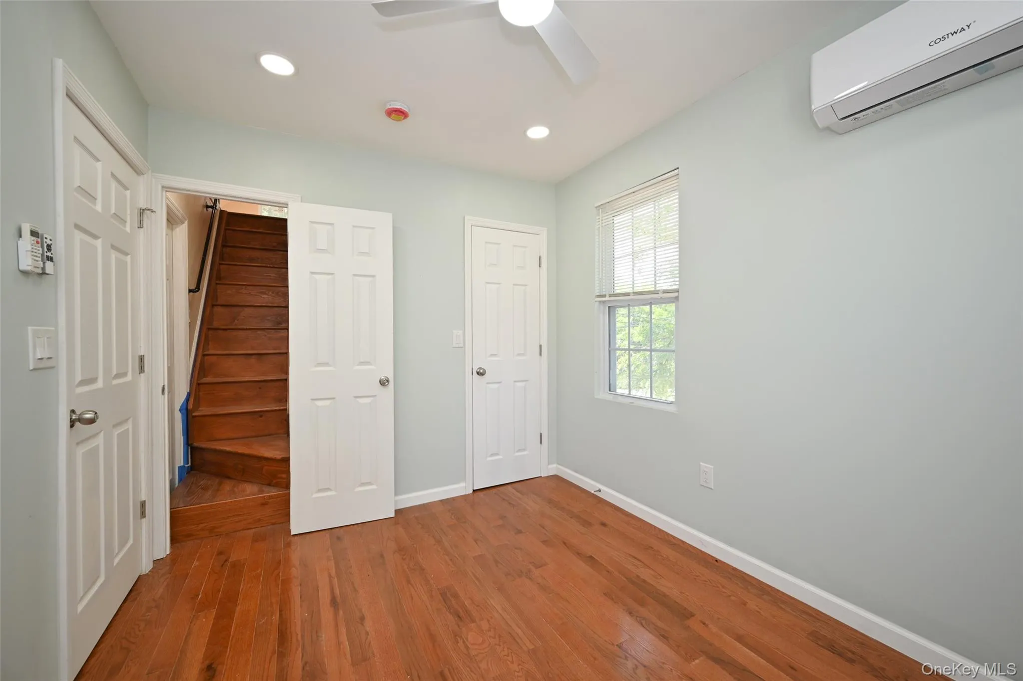 147-03 111th Avenue, New York, NY, 4 Bedrooms Bedrooms, 12 Rooms Rooms,3 BathroomsBathrooms,Residential,For Rent,111th,0,1011060 147-03 111th Avenue, New York, NY, 4 Bedrooms Bedrooms, 12 Rooms Rooms,3 BathroomsBathrooms,Residential,For Rent,111th,0,1011060