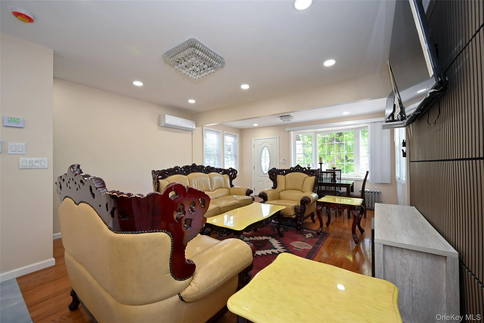 147-03 111th Avenue, New York, NY, 4 Bedrooms Bedrooms, 12 Rooms Rooms,3 BathroomsBathrooms,Residential,For Rent,111th,0,1011060 147-03 111th Avenue, New York, NY, 4 Bedrooms Bedrooms, 12 Rooms Rooms,3 BathroomsBathrooms,Residential,For Rent,111th,0,1011060