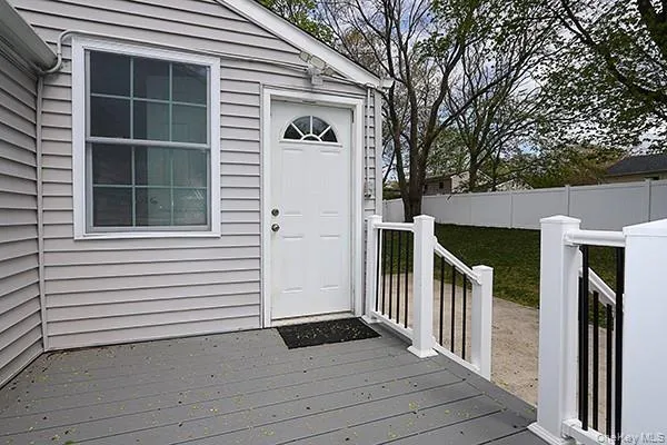 52 Huron Street, Brookhaven, NY, 3 Bedrooms Bedrooms, 9 Rooms Rooms,2 BathroomsBathrooms,Residential Lease,For Rent,Huron,0,1011062 52 Huron Street, Brookhaven, NY, 3 Bedrooms Bedrooms, 9 Rooms Rooms,2 BathroomsBathrooms,Residential Lease,For Rent,Huron,0,1011062