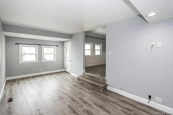 52 Huron Street, Brookhaven, NY, 3 Bedrooms Bedrooms, 9 Rooms Rooms,2 BathroomsBathrooms,Residential Lease,For Rent,Huron,0,1011062 52 Huron Street, Brookhaven, NY, 3 Bedrooms Bedrooms, 9 Rooms Rooms,2 BathroomsBathrooms,Residential Lease,For Rent,Huron,0,1011062