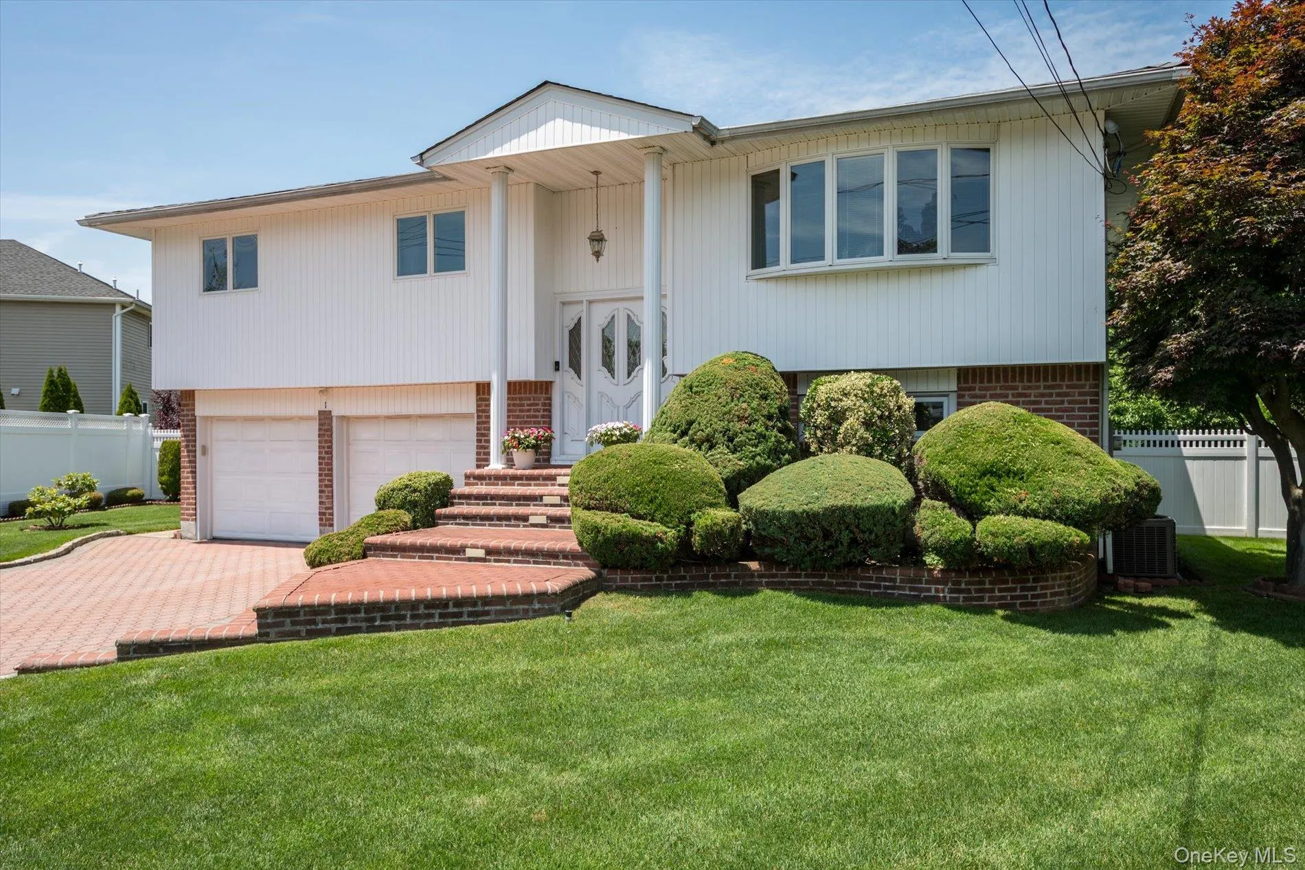 1 Eliot Court, Oyster Bay, NY, 3 Bedrooms Bedrooms, 7 Rooms Rooms,2 BathroomsBathrooms,Residential,For Rent,Eliot,0,1011064 1 Eliot Court, Oyster Bay, NY, 3 Bedrooms Bedrooms, 7 Rooms Rooms,2 BathroomsBathrooms,Residential,For Rent,Eliot,0,1011064