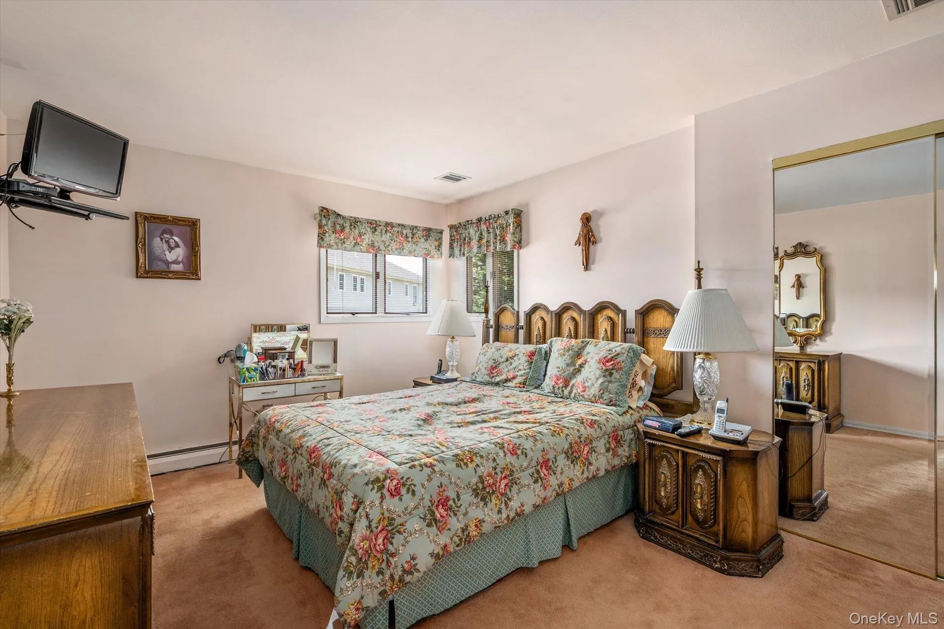 1 Eliot Court, Oyster Bay, NY, 3 Bedrooms Bedrooms, 7 Rooms Rooms,2 BathroomsBathrooms,Residential,For Rent,Eliot,0,1011064 1 Eliot Court, Oyster Bay, NY, 3 Bedrooms Bedrooms, 7 Rooms Rooms,2 BathroomsBathrooms,Residential,For Rent,Eliot,0,1011064