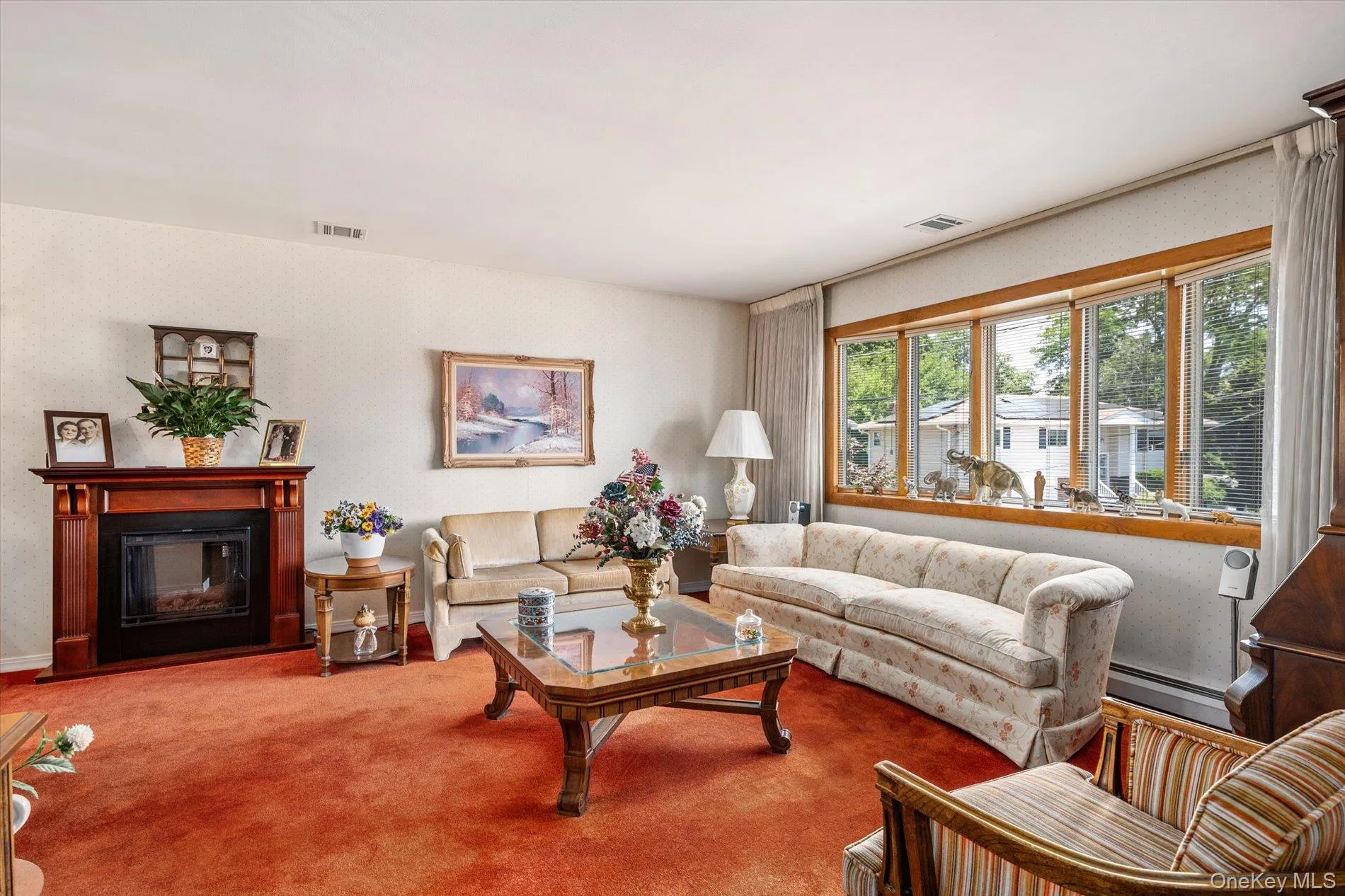 1 Eliot Court, Oyster Bay, NY, 3 Bedrooms Bedrooms, 7 Rooms Rooms,2 BathroomsBathrooms,Residential,For Rent,Eliot,0,1011064 1 Eliot Court, Oyster Bay, NY, 3 Bedrooms Bedrooms, 7 Rooms Rooms,2 BathroomsBathrooms,Residential,For Rent,Eliot,0,1011064