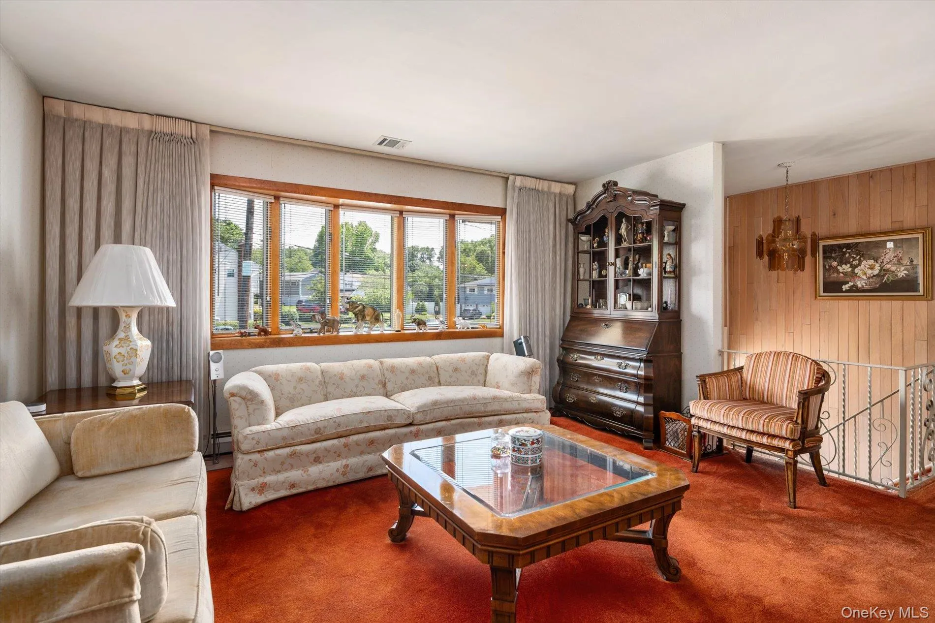 1 Eliot Court, Oyster Bay, NY, 3 Bedrooms Bedrooms, 7 Rooms Rooms,2 BathroomsBathrooms,Residential,For Rent,Eliot,0,1011064 1 Eliot Court, Oyster Bay, NY, 3 Bedrooms Bedrooms, 7 Rooms Rooms,2 BathroomsBathrooms,Residential,For Rent,Eliot,0,1011064
