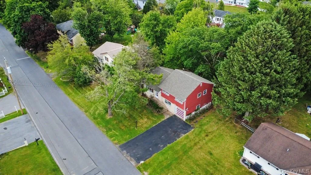 41 Beers Drive, Middletown, NY, 3 Bedrooms Bedrooms, 7 Rooms Rooms,1 BathroomBathrooms,Residential,For Rent,Beers,0,1011066 41 Beers Drive, Middletown, NY, 3 Bedrooms Bedrooms, 7 Rooms Rooms,1 BathroomBathrooms,Residential,For Rent,Beers,0,1011066
