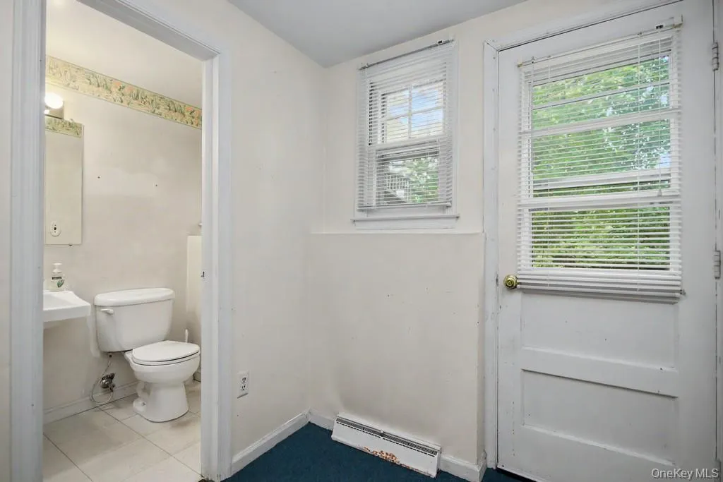 41 Beers Drive, Middletown, NY, 3 Bedrooms Bedrooms, 7 Rooms Rooms,1 BathroomBathrooms,Residential,For Rent,Beers,0,1011066 41 Beers Drive, Middletown, NY, 3 Bedrooms Bedrooms, 7 Rooms Rooms,1 BathroomBathrooms,Residential,For Rent,Beers,0,1011066