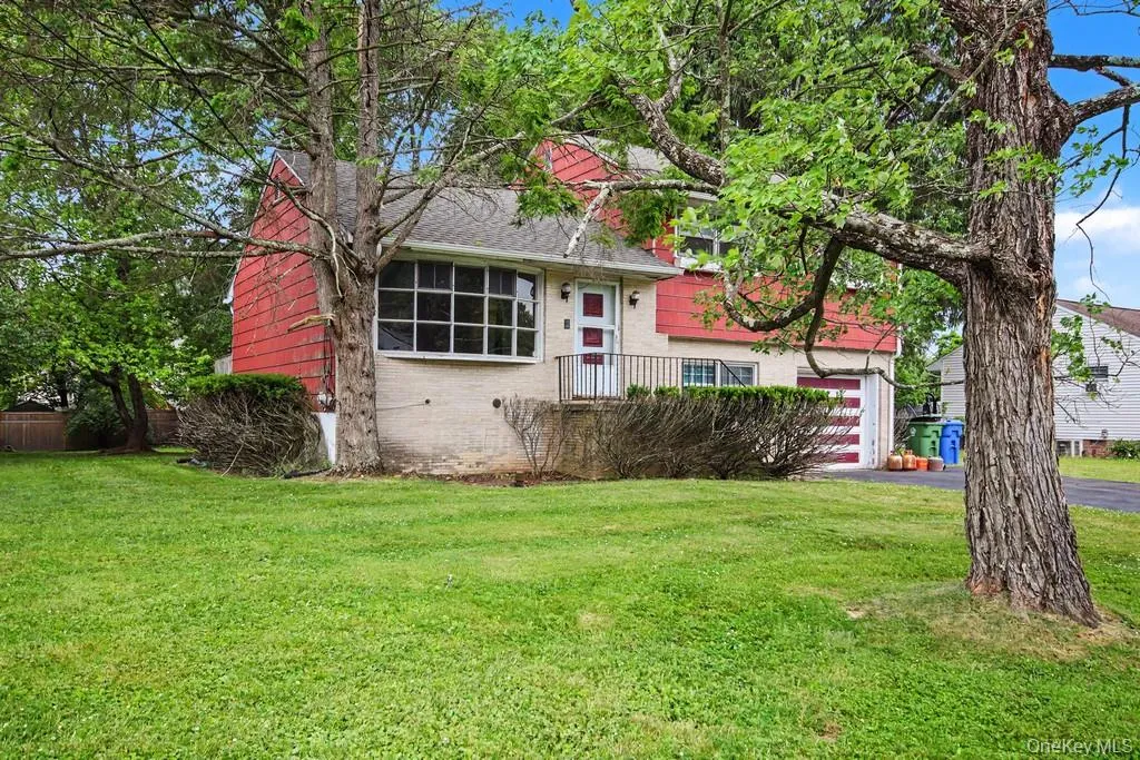 41 Beers Drive, Middletown, NY, 3 Bedrooms Bedrooms, 7 Rooms Rooms,1 BathroomBathrooms,Residential,For Rent,Beers,0,1011066 41 Beers Drive, Middletown, NY, 3 Bedrooms Bedrooms, 7 Rooms Rooms,1 BathroomBathrooms,Residential,For Rent,Beers,0,1011066