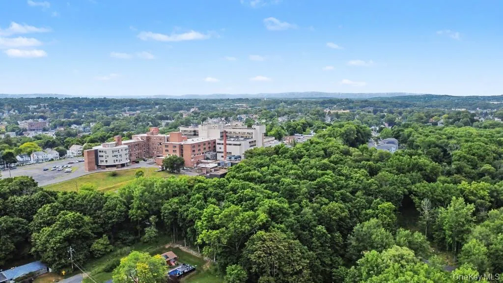 41 Beers Drive, Middletown, NY, 3 Bedrooms Bedrooms, 7 Rooms Rooms,1 BathroomBathrooms,Residential,For Rent,Beers,0,1011066 41 Beers Drive, Middletown, NY, 3 Bedrooms Bedrooms, 7 Rooms Rooms,1 BathroomBathrooms,Residential,For Rent,Beers,0,1011066