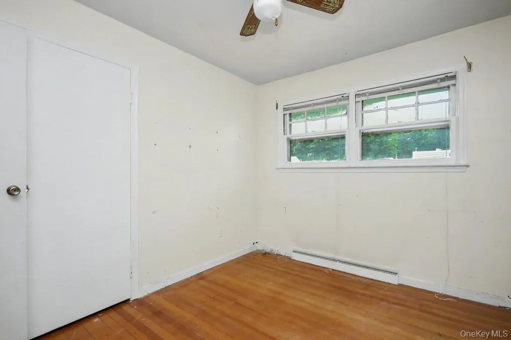 41 Beers Drive, Middletown, NY, 3 Bedrooms Bedrooms, 7 Rooms Rooms,1 BathroomBathrooms,Residential,For Rent,Beers,0,1011066 41 Beers Drive, Middletown, NY, 3 Bedrooms Bedrooms, 7 Rooms Rooms,1 BathroomBathrooms,Residential,For Rent,Beers,0,1011066