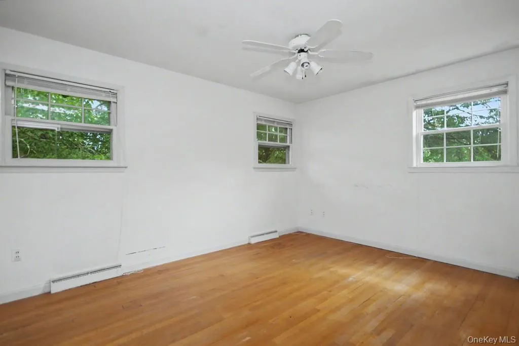 41 Beers Drive, Middletown, NY, 3 Bedrooms Bedrooms, 7 Rooms Rooms,1 BathroomBathrooms,Residential,For Rent,Beers,0,1011066 41 Beers Drive, Middletown, NY, 3 Bedrooms Bedrooms, 7 Rooms Rooms,1 BathroomBathrooms,Residential,For Rent,Beers,0,1011066
