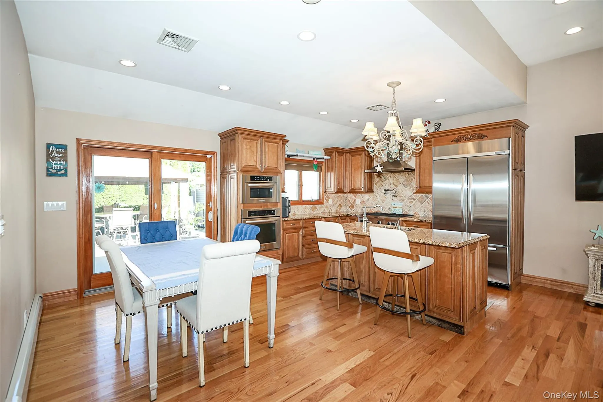 37 Seitz Drive, Oyster Bay, NY, 2 Bedrooms Bedrooms, 4 Rooms Rooms,1 BathroomBathrooms,Residential,For Rent,Seitz,0,1011069 37 Seitz Drive, Oyster Bay, NY, 2 Bedrooms Bedrooms, 4 Rooms Rooms,1 BathroomBathrooms,Residential,For Rent,Seitz,0,1011069