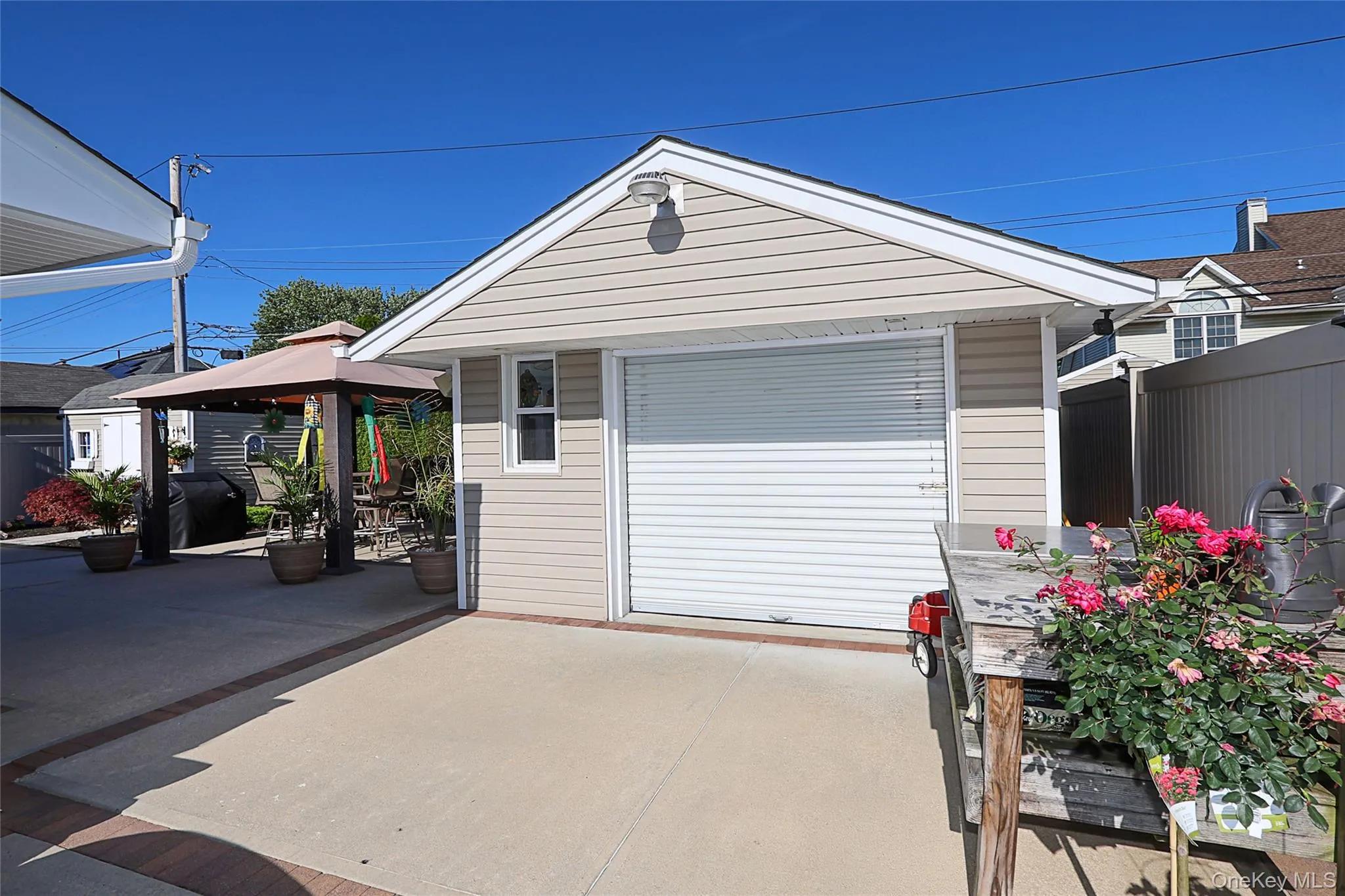 37 Seitz Drive, Oyster Bay, NY, 2 Bedrooms Bedrooms, 4 Rooms Rooms,1 BathroomBathrooms,Residential,For Rent,Seitz,0,1011069 37 Seitz Drive, Oyster Bay, NY, 2 Bedrooms Bedrooms, 4 Rooms Rooms,1 BathroomBathrooms,Residential,For Rent,Seitz,0,1011069