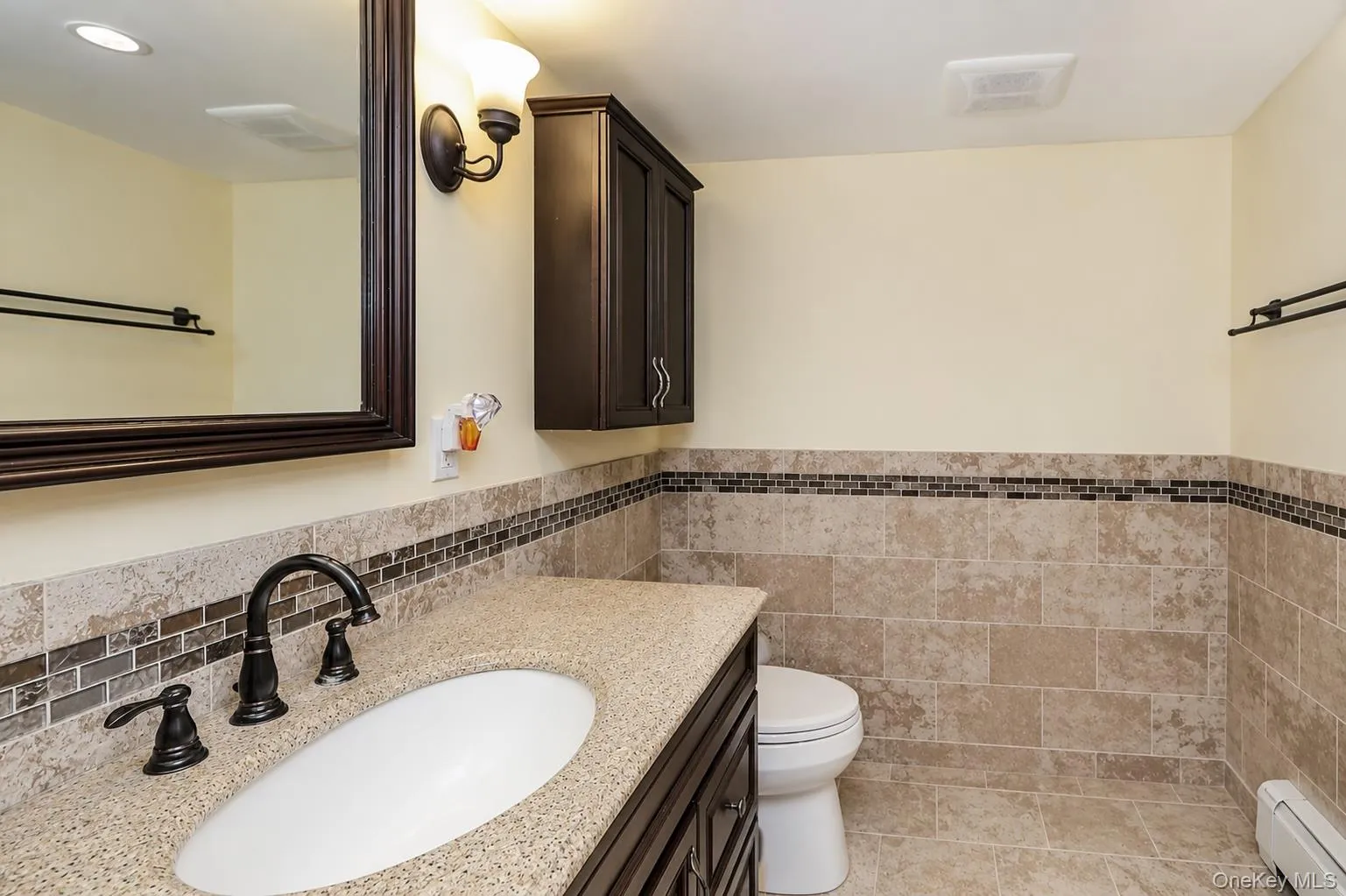 37 Seitz Drive, Oyster Bay, NY, 2 Bedrooms Bedrooms, 4 Rooms Rooms,1 BathroomBathrooms,Residential,For Rent,Seitz,0,1011069 37 Seitz Drive, Oyster Bay, NY, 2 Bedrooms Bedrooms, 4 Rooms Rooms,1 BathroomBathrooms,Residential,For Rent,Seitz,0,1011069
