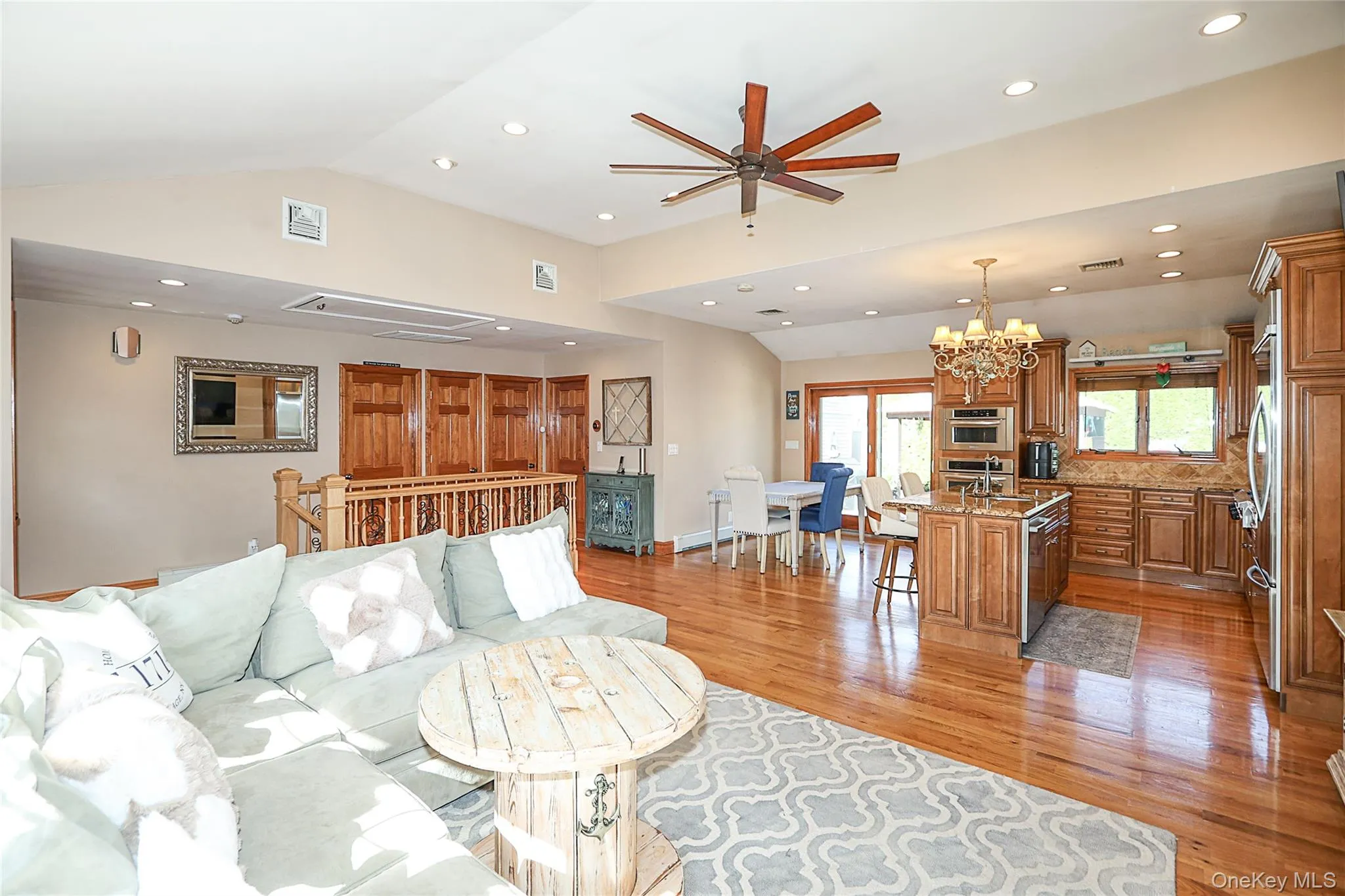 37 Seitz Drive, Oyster Bay, NY, 2 Bedrooms Bedrooms, 4 Rooms Rooms,1 BathroomBathrooms,Residential,For Rent,Seitz,0,1011069 37 Seitz Drive, Oyster Bay, NY, 2 Bedrooms Bedrooms, 4 Rooms Rooms,1 BathroomBathrooms,Residential,For Rent,Seitz,0,1011069