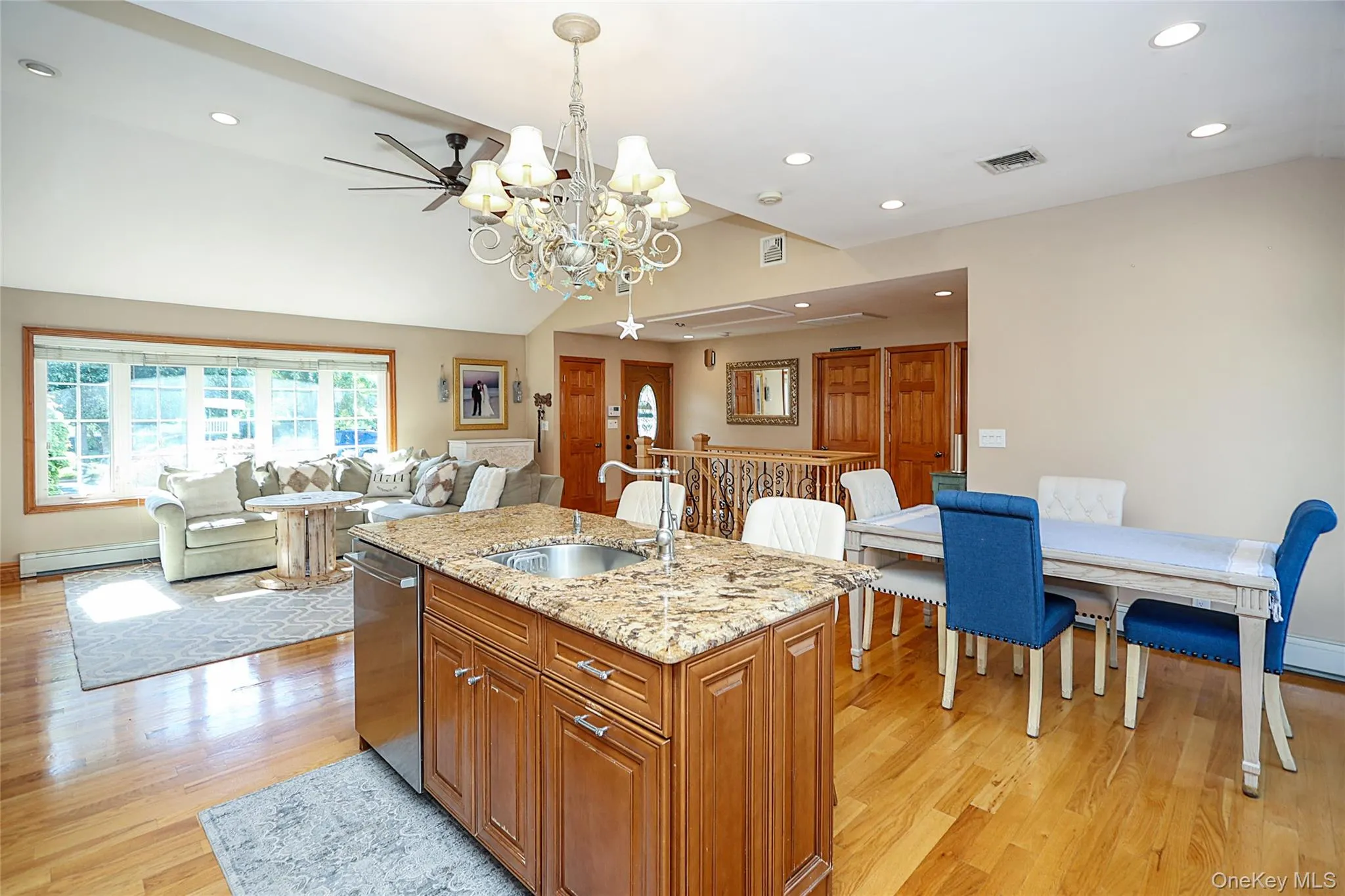 37 Seitz Drive, Oyster Bay, NY, 2 Bedrooms Bedrooms, 4 Rooms Rooms,1 BathroomBathrooms,Residential,For Rent,Seitz,0,1011069 37 Seitz Drive, Oyster Bay, NY, 2 Bedrooms Bedrooms, 4 Rooms Rooms,1 BathroomBathrooms,Residential,For Rent,Seitz,0,1011069
