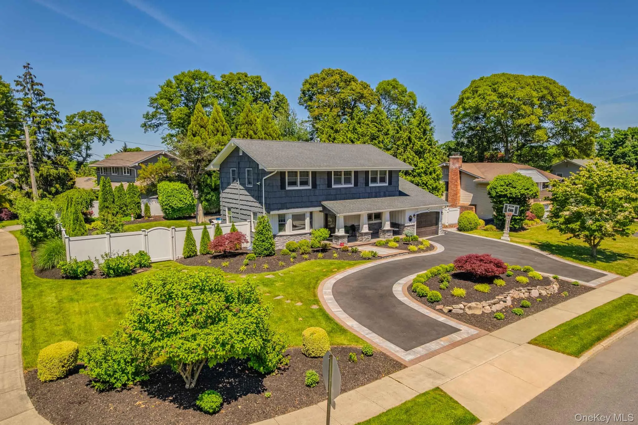 96 Eagle Lane, Smithtown, NY, 4 Bedrooms Bedrooms, 8 Rooms Rooms,2 BathroomsBathrooms,Residential,For Rent,Eagle,0,1011071 96 Eagle Lane, Smithtown, NY, 4 Bedrooms Bedrooms, 8 Rooms Rooms,2 BathroomsBathrooms,Residential,For Rent,Eagle,0,1011071