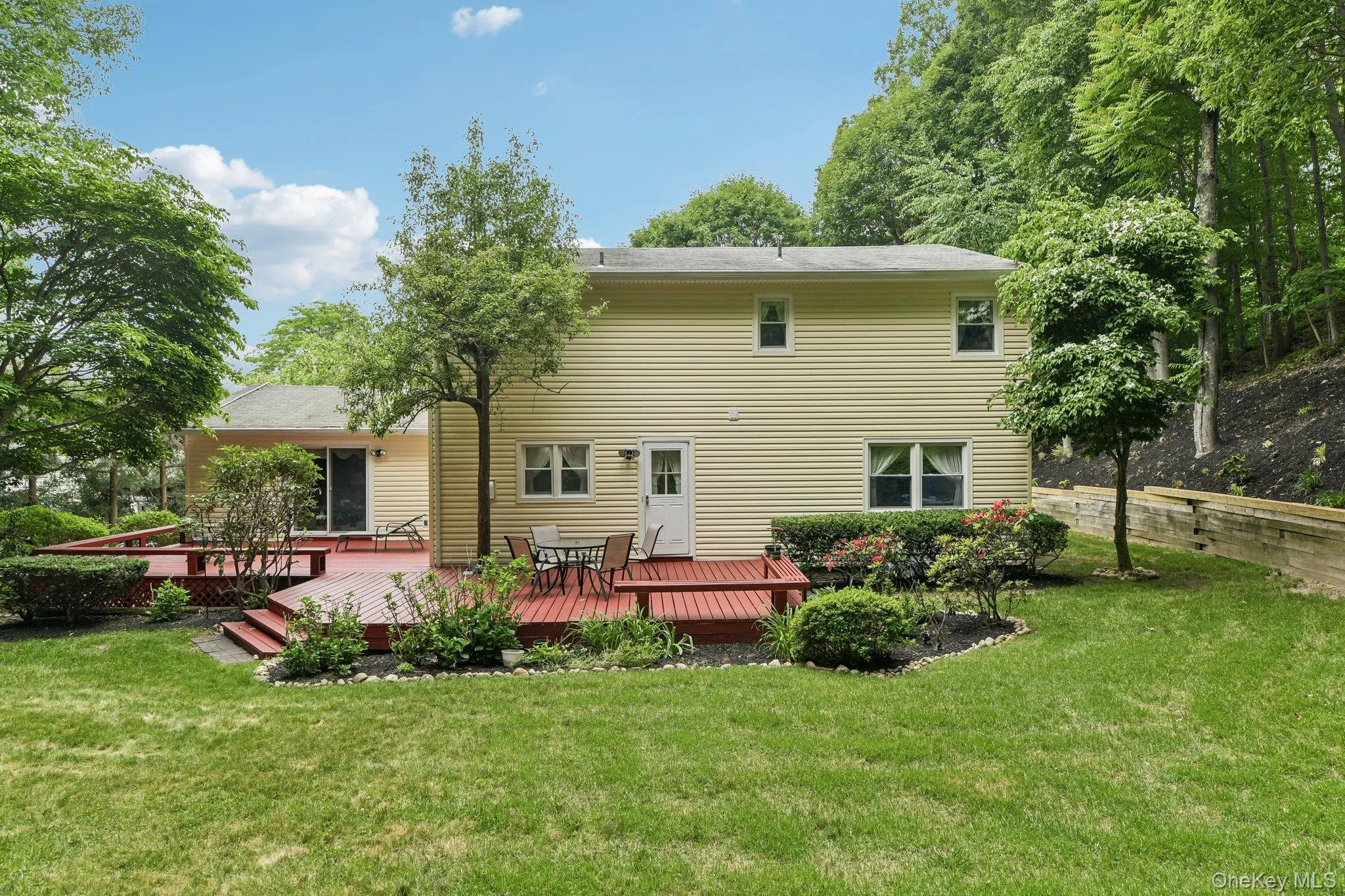 7 Diana Hill, Huntington, NY, 4 Bedrooms Bedrooms, 9 Rooms Rooms,2 BathroomsBathrooms,Residential,For Rent,Diana,0,1011073 7 Diana Hill, Huntington, NY, 4 Bedrooms Bedrooms, 9 Rooms Rooms,2 BathroomsBathrooms,Residential,For Rent,Diana,0,1011073