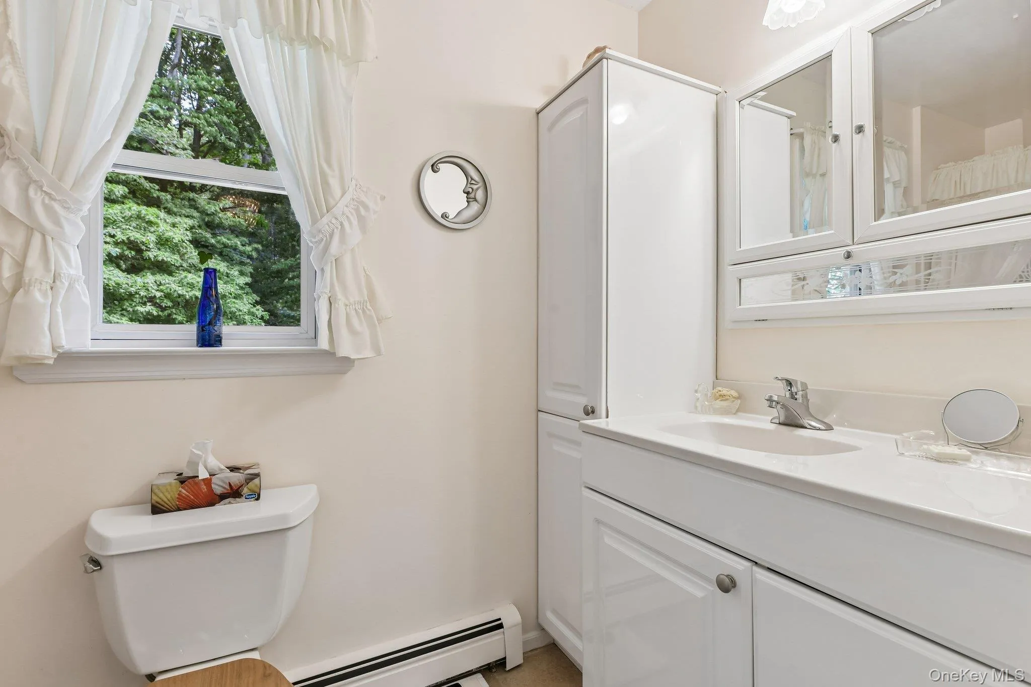 7 Diana Hill, Huntington, NY, 4 Bedrooms Bedrooms, 9 Rooms Rooms,2 BathroomsBathrooms,Residential,For Rent,Diana,0,1011073 7 Diana Hill, Huntington, NY, 4 Bedrooms Bedrooms, 9 Rooms Rooms,2 BathroomsBathrooms,Residential,For Rent,Diana,0,1011073