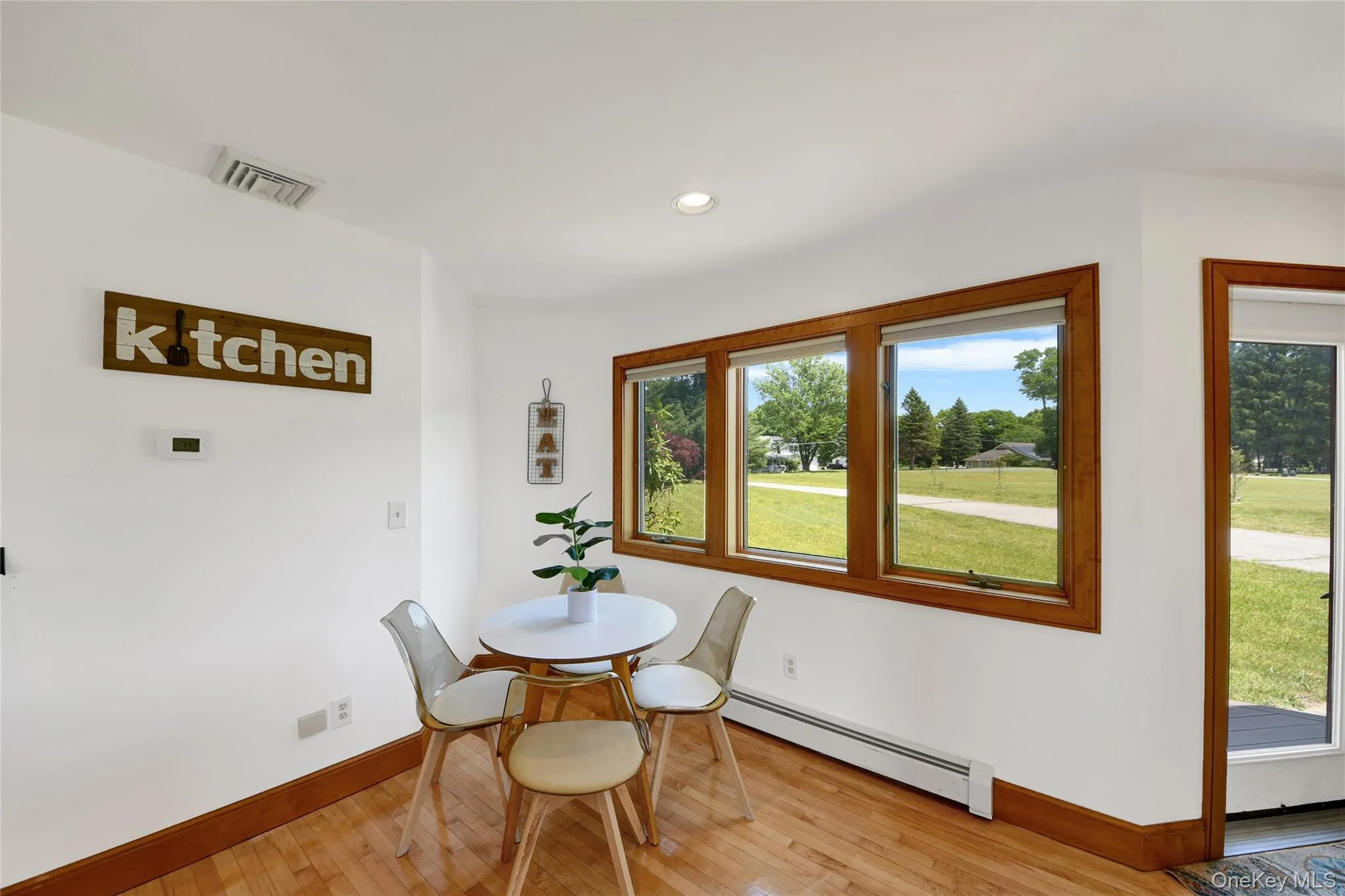 99 Whitlock Road, Mount Hope, NY, 3 Bedrooms Bedrooms, 9 Rooms Rooms,3 BathroomsBathrooms,Residential,For Rent,Whitlock,0,1011075 99 Whitlock Road, Mount Hope, NY, 3 Bedrooms Bedrooms, 9 Rooms Rooms,3 BathroomsBathrooms,Residential,For Rent,Whitlock,0,1011075