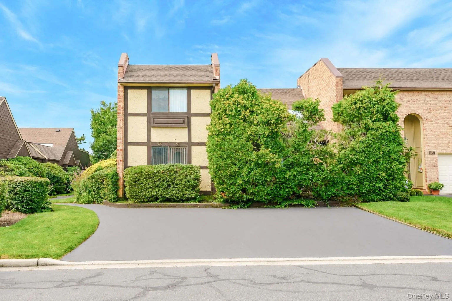 91 Southgate Circle, Oyster Bay, NY, 3 Bedrooms Bedrooms, 6 Rooms Rooms,2 BathroomsBathrooms,Residential,For Rent,Southgate,0,1011079 91 Southgate Circle, Oyster Bay, NY, 3 Bedrooms Bedrooms, 6 Rooms Rooms,2 BathroomsBathrooms,Residential,For Rent,Southgate,0,1011079