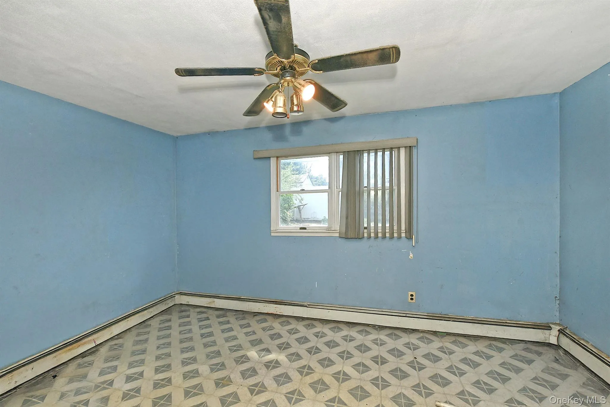 34 Prentice Road, Hempstead, NY, 5 Bedrooms Bedrooms, 11 Rooms Rooms,2 BathroomsBathrooms,Residential,For Rent,Prentice,0,1011081 34 Prentice Road, Hempstead, NY, 5 Bedrooms Bedrooms, 11 Rooms Rooms,2 BathroomsBathrooms,Residential,For Rent,Prentice,0,1011081