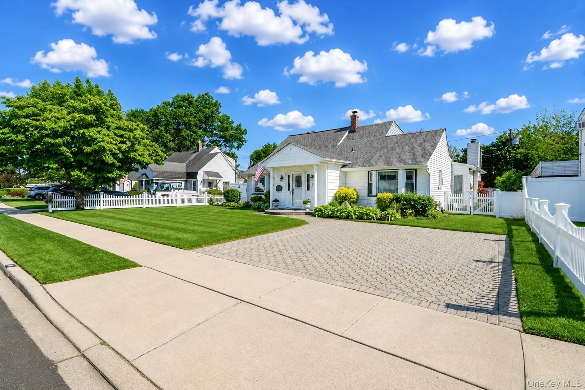 144 Blue Spruce Road, Hempstead, NY, 3 Bedrooms Bedrooms, 7 Rooms Rooms,2 BathroomsBathrooms,Residential,For Rent,Blue Spruce,0,1011082 144 Blue Spruce Road, Hempstead, NY, 3 Bedrooms Bedrooms, 7 Rooms Rooms,2 BathroomsBathrooms,Residential,For Rent,Blue Spruce,0,1011082