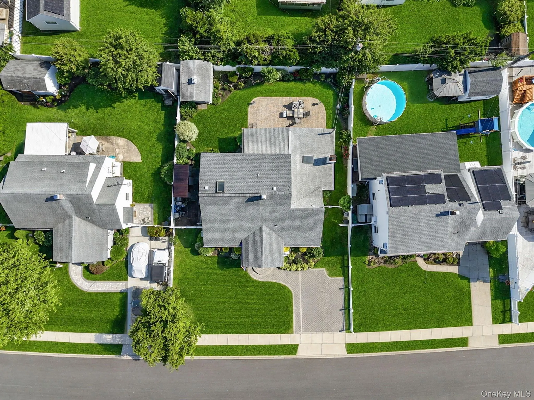 144 Blue Spruce Road, Hempstead, NY, 3 Bedrooms Bedrooms, 7 Rooms Rooms,2 BathroomsBathrooms,Residential,For Rent,Blue Spruce,0,1011082 144 Blue Spruce Road, Hempstead, NY, 3 Bedrooms Bedrooms, 7 Rooms Rooms,2 BathroomsBathrooms,Residential,For Rent,Blue Spruce,0,1011082