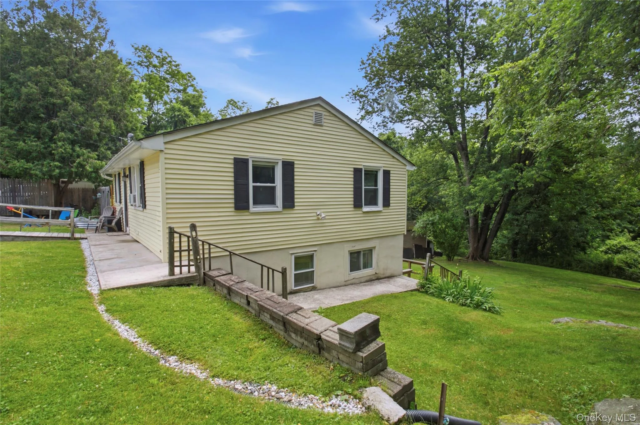333 Route 312, Southeast, NY, 2 Bedrooms Bedrooms, 6 Rooms Rooms,2 BathroomsBathrooms,Residential,For Rent,Route 312,0,1011083 333 Route 312, Southeast, NY, 2 Bedrooms Bedrooms, 6 Rooms Rooms,2 BathroomsBathrooms,Residential,For Rent,Route 312,0,1011083