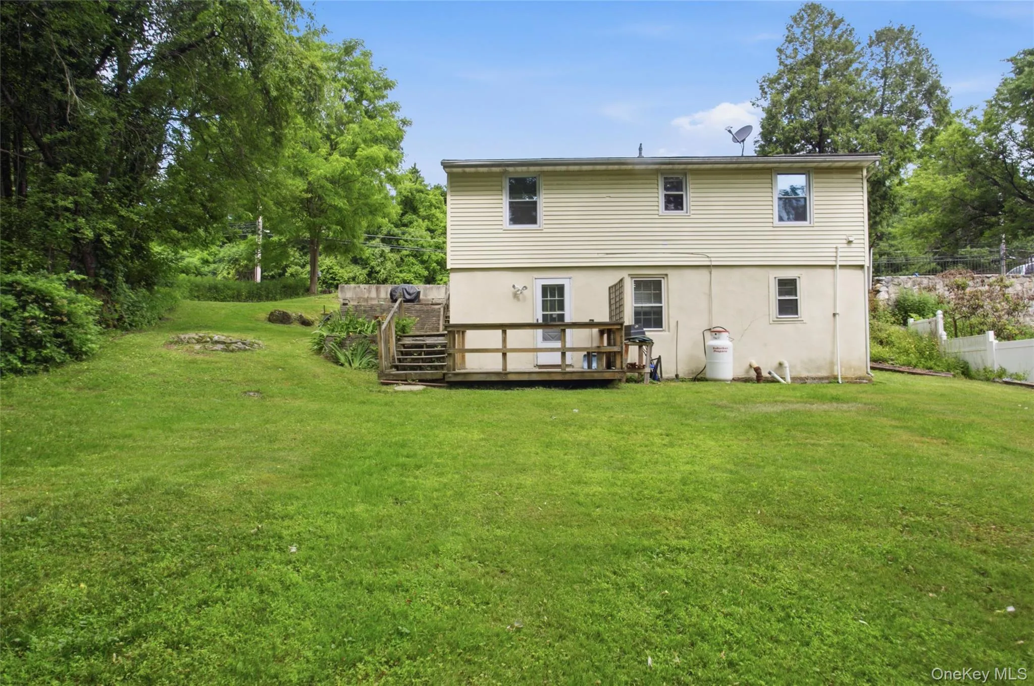 333 Route 312, Southeast, NY, 2 Bedrooms Bedrooms, 6 Rooms Rooms,2 BathroomsBathrooms,Residential,For Rent,Route 312,0,1011083 333 Route 312, Southeast, NY, 2 Bedrooms Bedrooms, 6 Rooms Rooms,2 BathroomsBathrooms,Residential,For Rent,Route 312,0,1011083