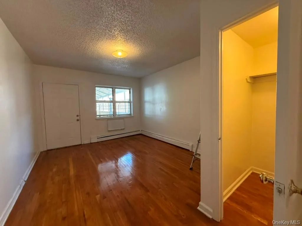 1250 Rev James Polite Avenue, New York, NY, 3 Bedrooms Bedrooms, 6 Rooms Rooms,2 BathroomsBathrooms,Residential Lease,For Rent,Rev James Polite,0,1011086 1250 Rev James Polite Avenue, New York, NY, 3 Bedrooms Bedrooms, 6 Rooms Rooms,2 BathroomsBathrooms,Residential Lease,For Rent,Rev James Polite,0,1011086