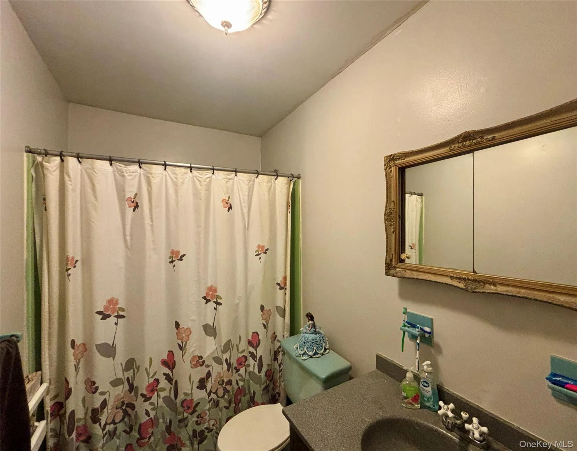 First Floor Bathroom First Floor Bathroom