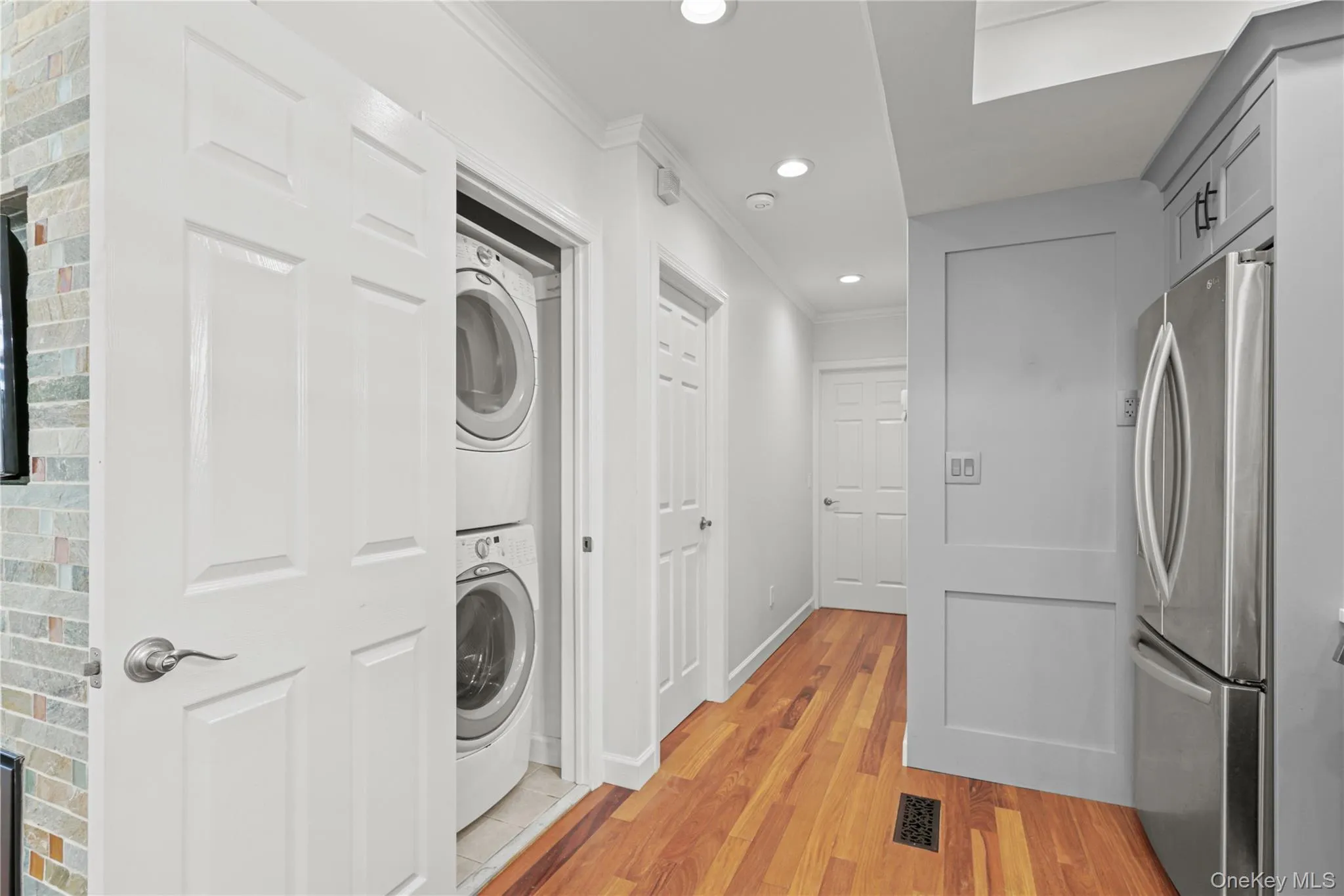 75 Kensington Road, Eastchester, NY, 2 Bedrooms Bedrooms, 4 Rooms Rooms,2 BathroomsBathrooms,Residential Lease,For Rent,Kensington,0,1011093 75 Kensington Road, Eastchester, NY, 2 Bedrooms Bedrooms, 4 Rooms Rooms,2 BathroomsBathrooms,Residential Lease,For Rent,Kensington,0,1011093