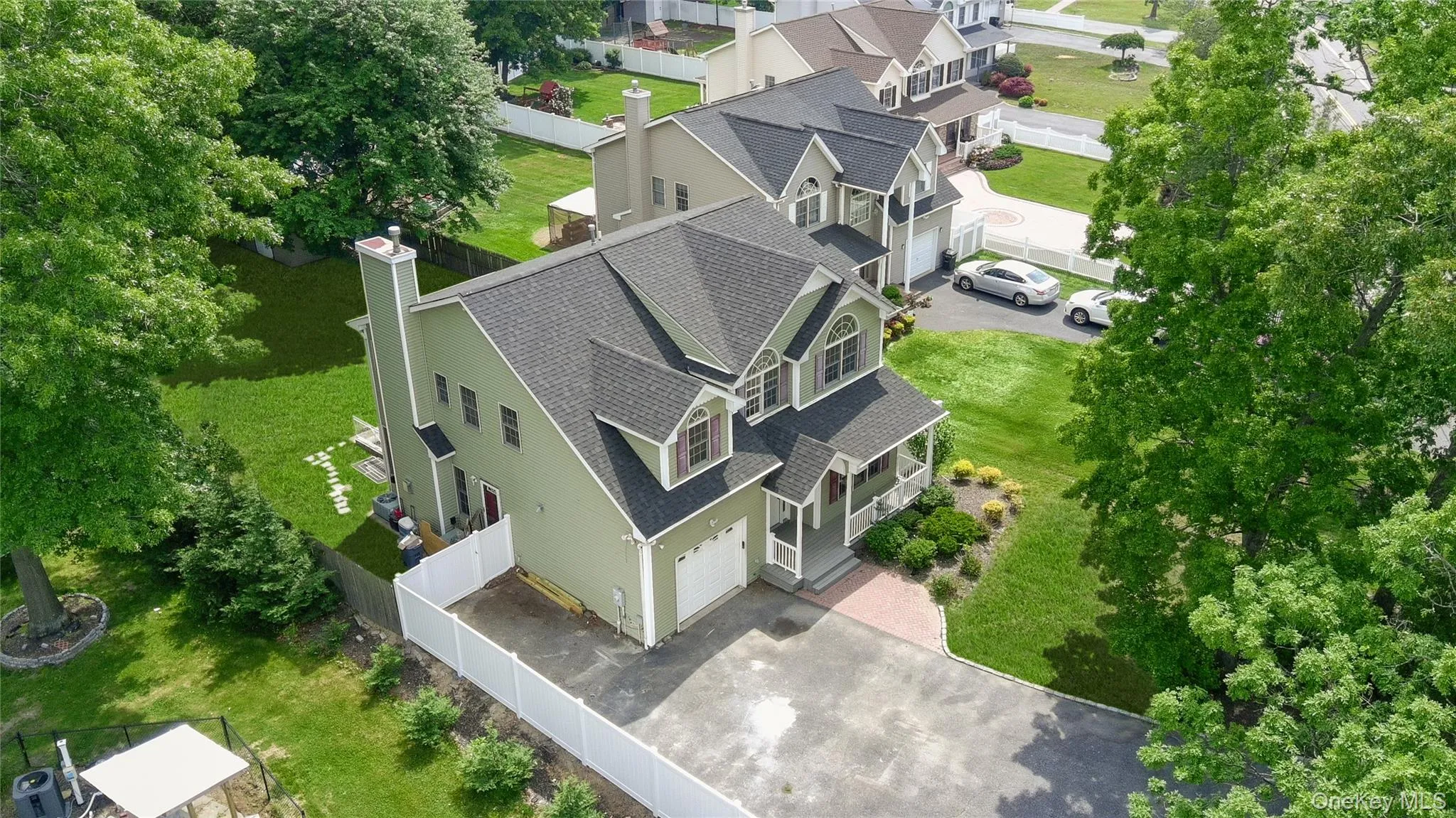 40 Muncey Road, Islip, NY, 5 Bedrooms Bedrooms, 15 Rooms Rooms,3 BathroomsBathrooms,Residential,For Rent,Muncey,0,1011097 40 Muncey Road, Islip, NY, 5 Bedrooms Bedrooms, 15 Rooms Rooms,3 BathroomsBathrooms,Residential,For Rent,Muncey,0,1011097