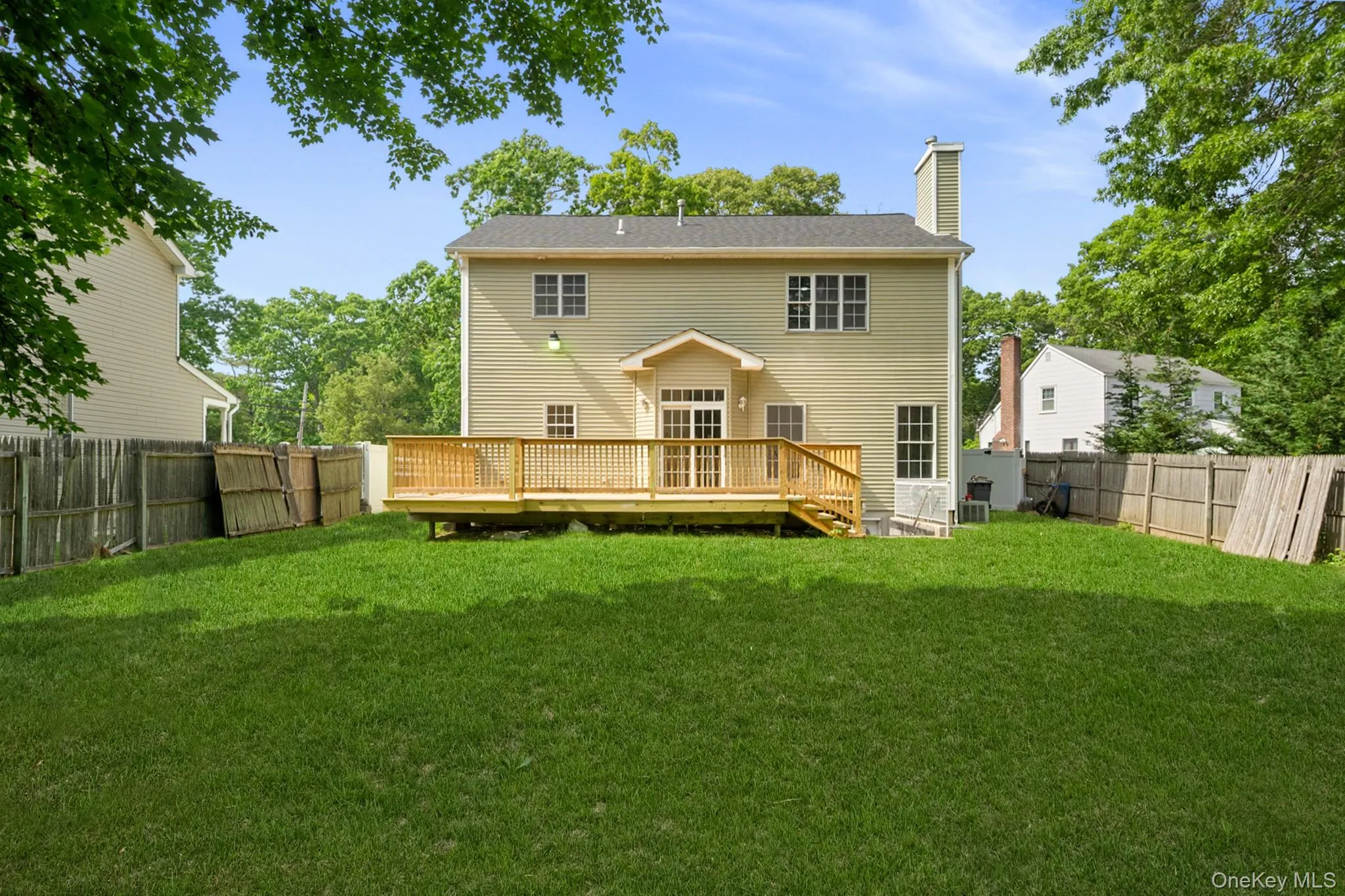 40 Muncey Road, Islip, NY, 5 Bedrooms Bedrooms, 15 Rooms Rooms,3 BathroomsBathrooms,Residential,For Rent,Muncey,0,1011097 40 Muncey Road, Islip, NY, 5 Bedrooms Bedrooms, 15 Rooms Rooms,3 BathroomsBathrooms,Residential,For Rent,Muncey,0,1011097