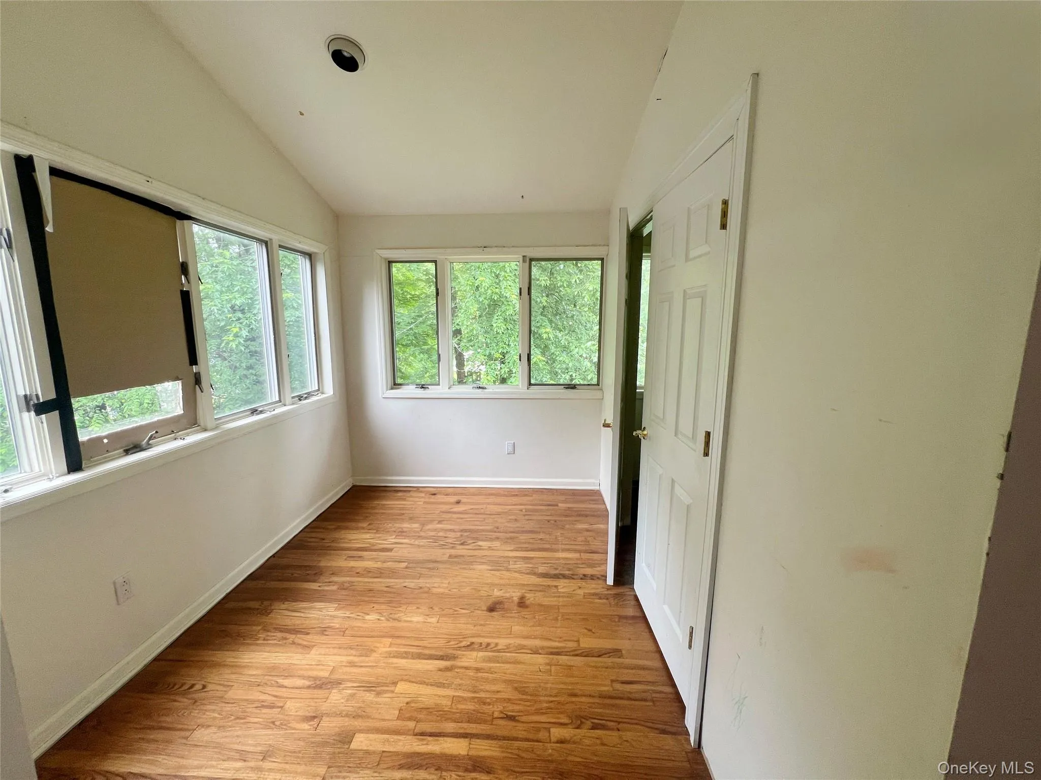 160 Conger Avenue, Clarkstown, NY, 4 Bedrooms Bedrooms, 11 Rooms Rooms,2 BathroomsBathrooms,Residential,For Rent,Conger,0,1011098 160 Conger Avenue, Clarkstown, NY, 4 Bedrooms Bedrooms, 11 Rooms Rooms,2 BathroomsBathrooms,Residential,For Rent,Conger,0,1011098